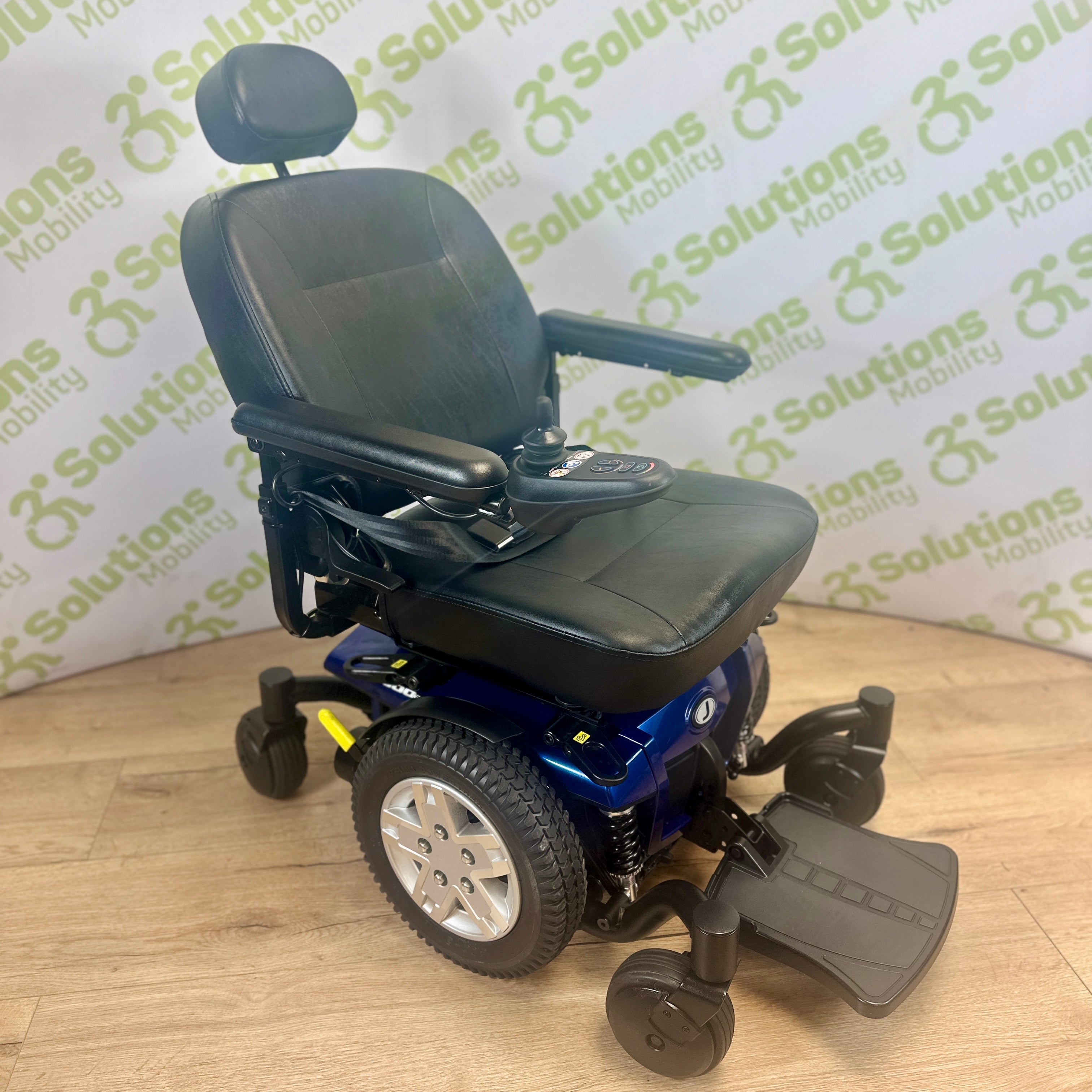 Pride Jazzy 600ES 4mph Mid Wheel Drive Electric Mobility Powerchair