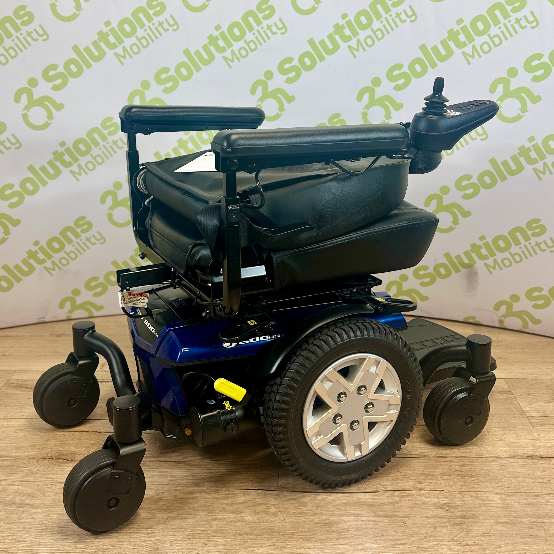 Pride Jazzy 600ES 4mph Mid Wheel Drive Electric Mobility Powerchair