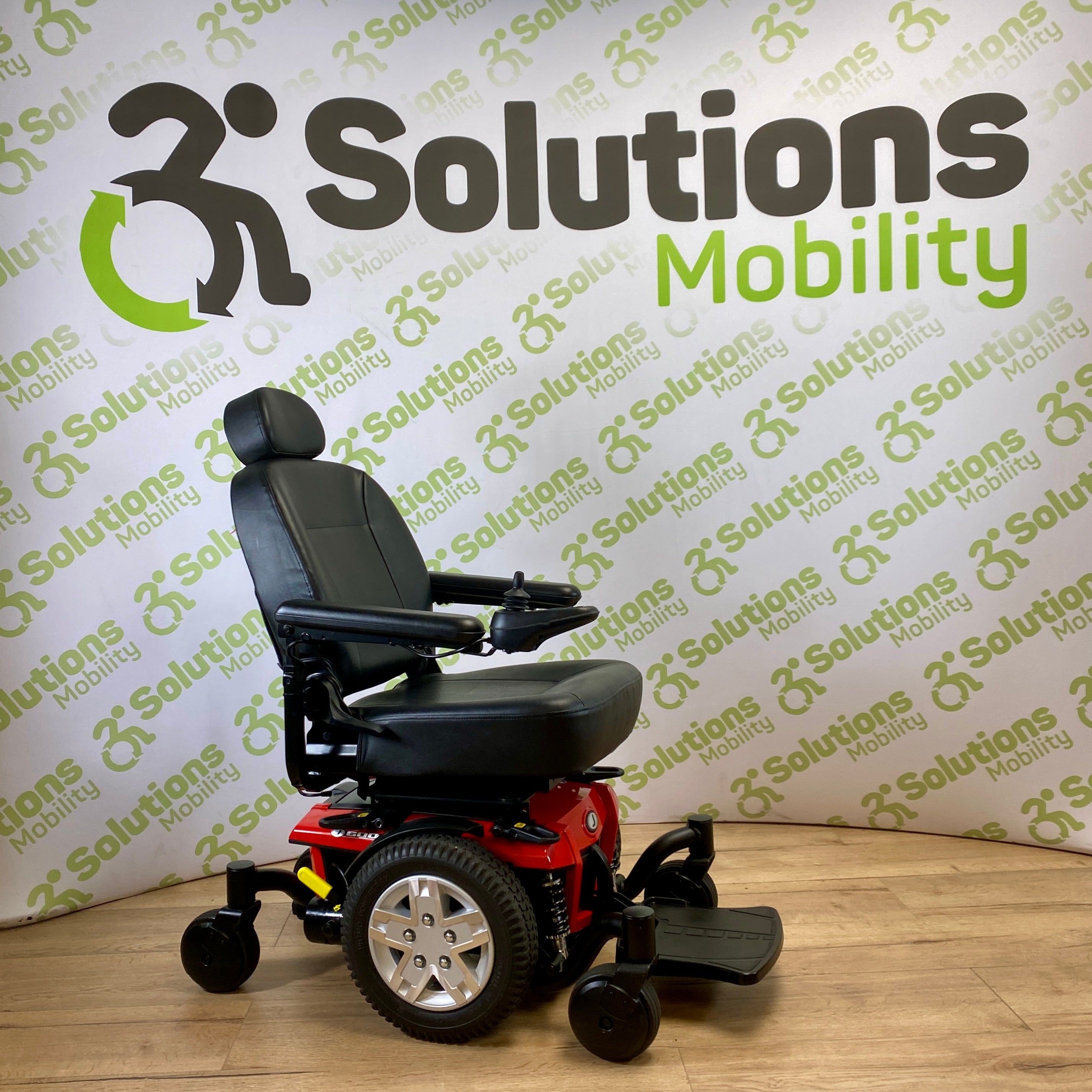 Pride Jazzy 600ES 4mph Mid Wheel Drive Electric Mobility Powerchair