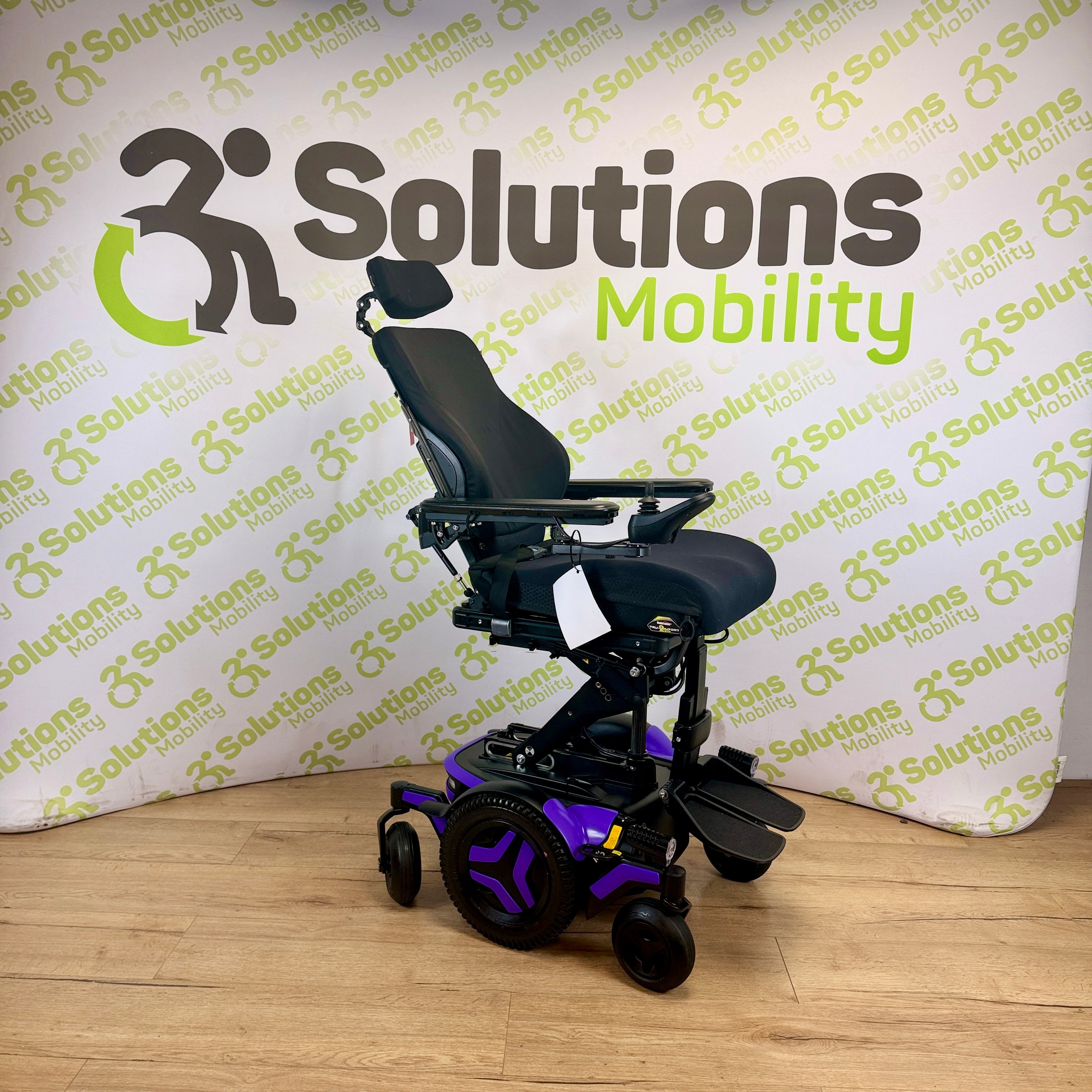 Permobil M3 Corpus MWD 6mph Electric Rise Tilt and Manual Footplate Powerchair