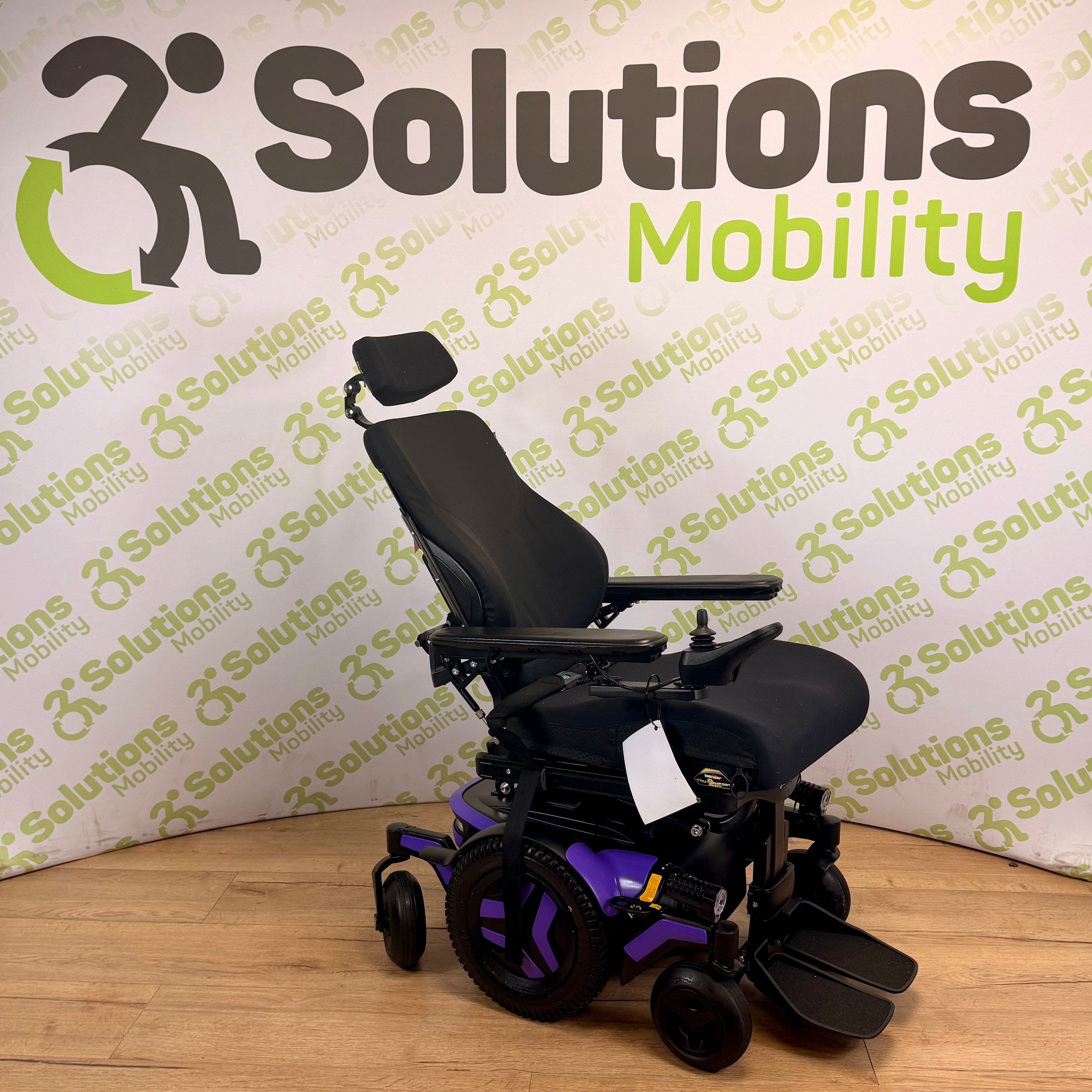 Permobil M3 Corpus MWD 6mph Electric Rise Tilt and Manual Footplate Powerchair