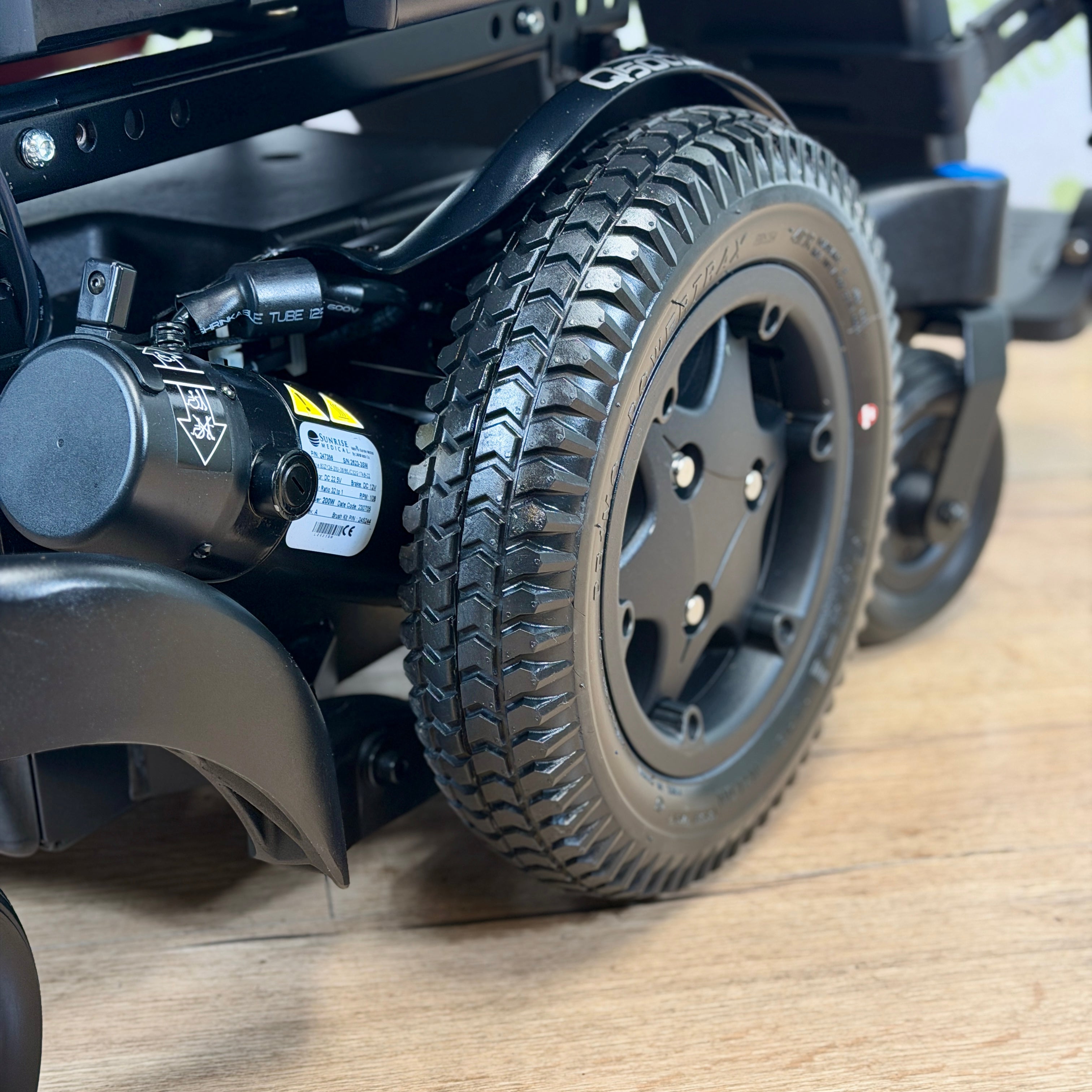 Quickie Q500M MWD 4mph Power chair Scooter Electric Seat Tilt Manual Elevating Legrests