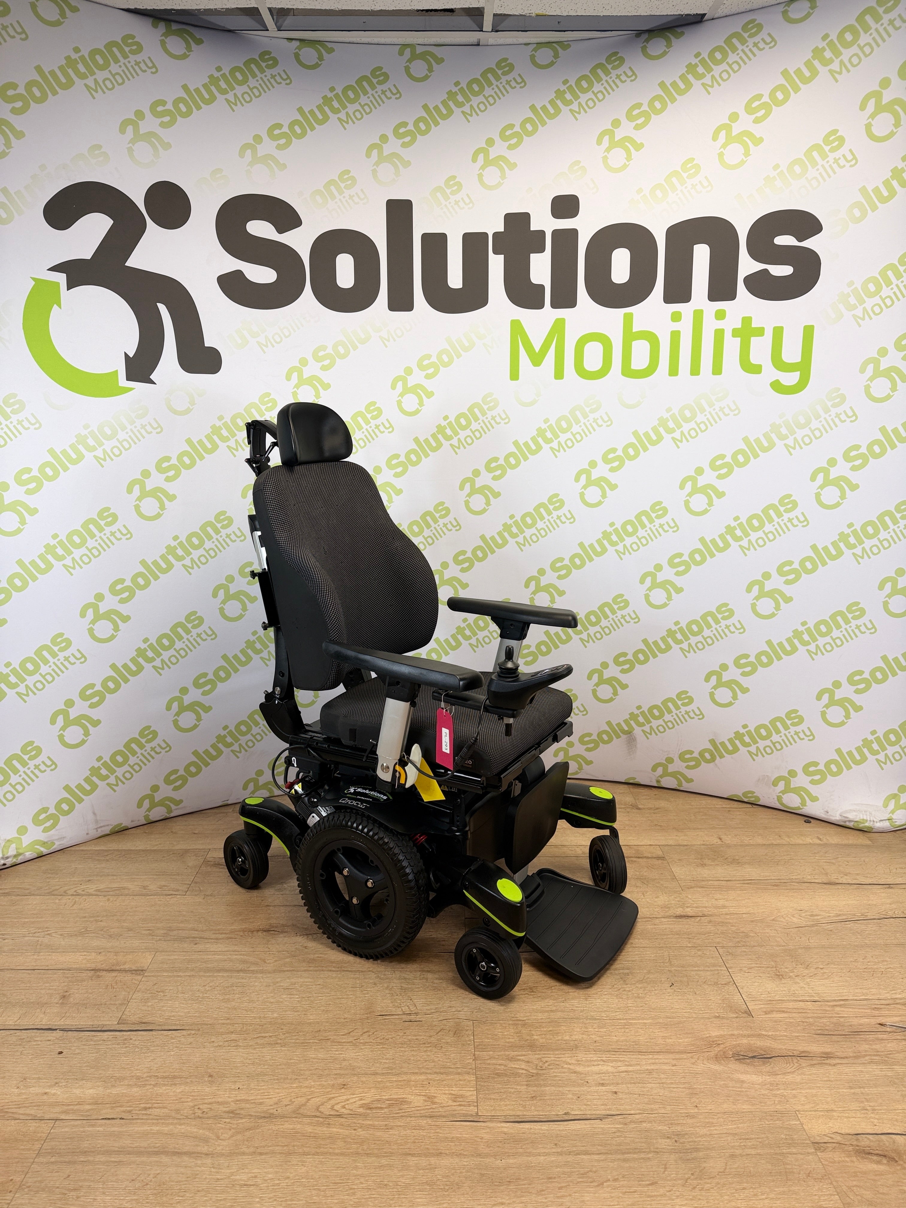 Quickie Q700M 4mph Electric Seat Tilt Mobility Powerchair