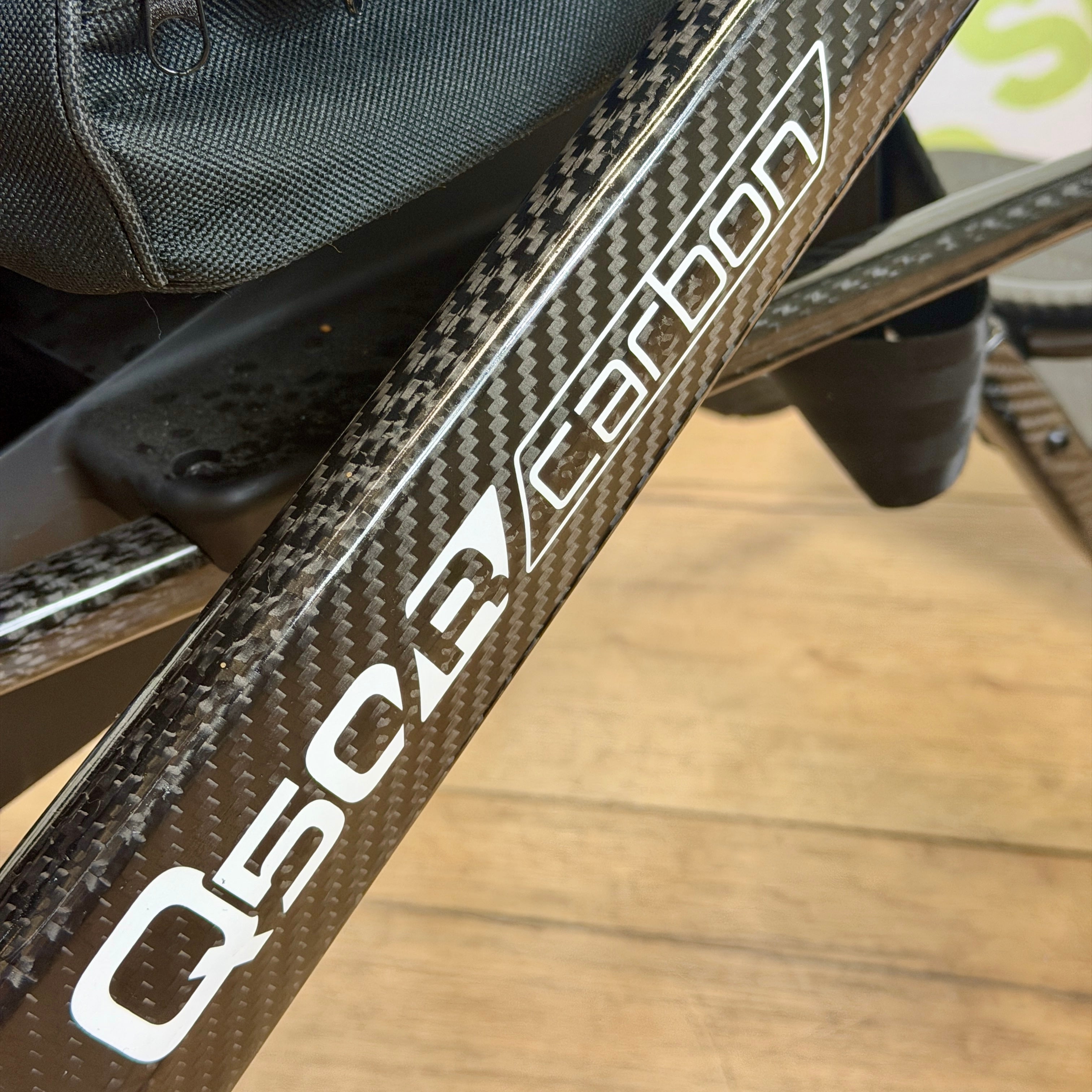 Quickie Q50r Carbon 4mph Folding Transportable Electric Lithium Battery Powerchair