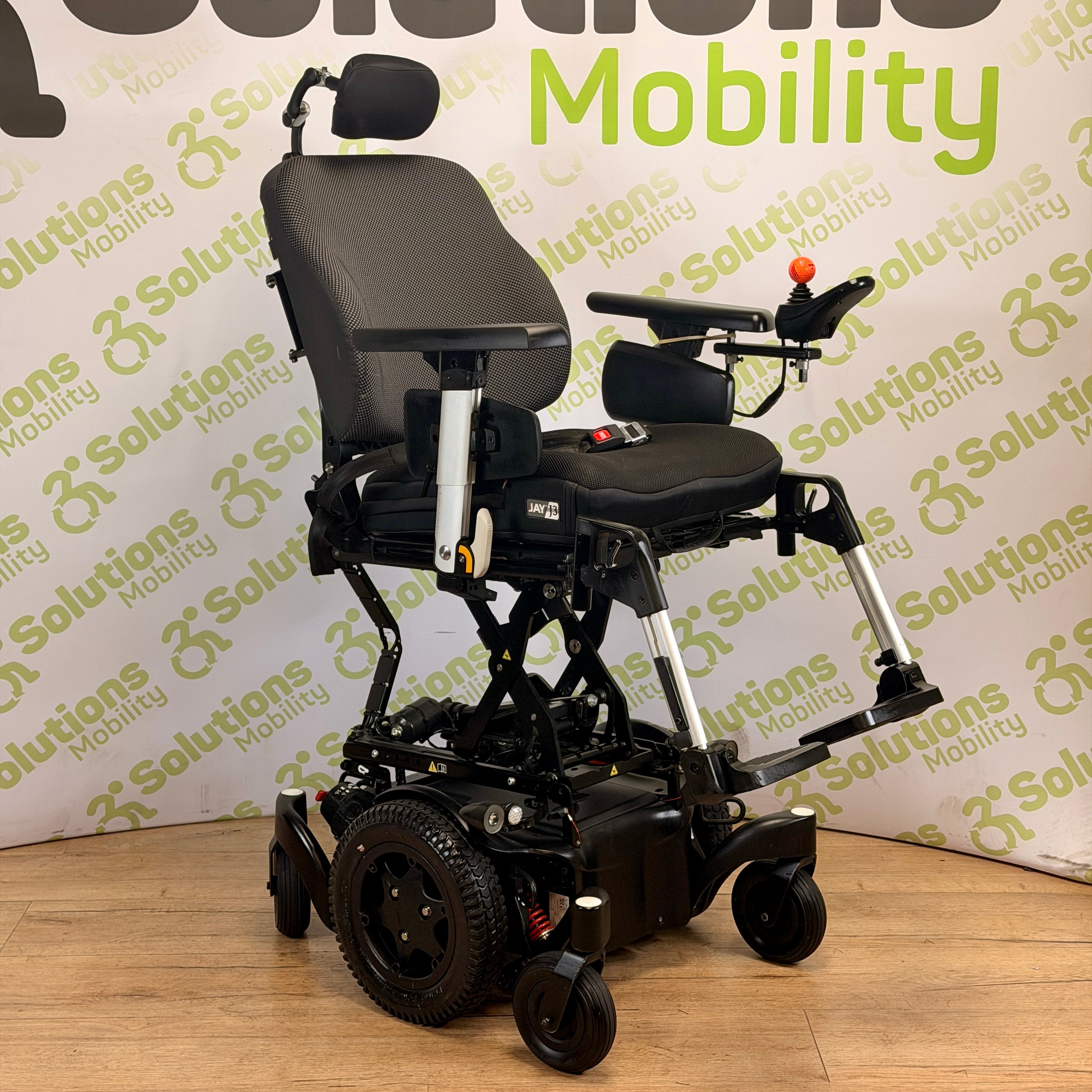 Quickie Q500M MWD 6mph Power chair Scooter Electric Seat Rise and Tilt, Lights