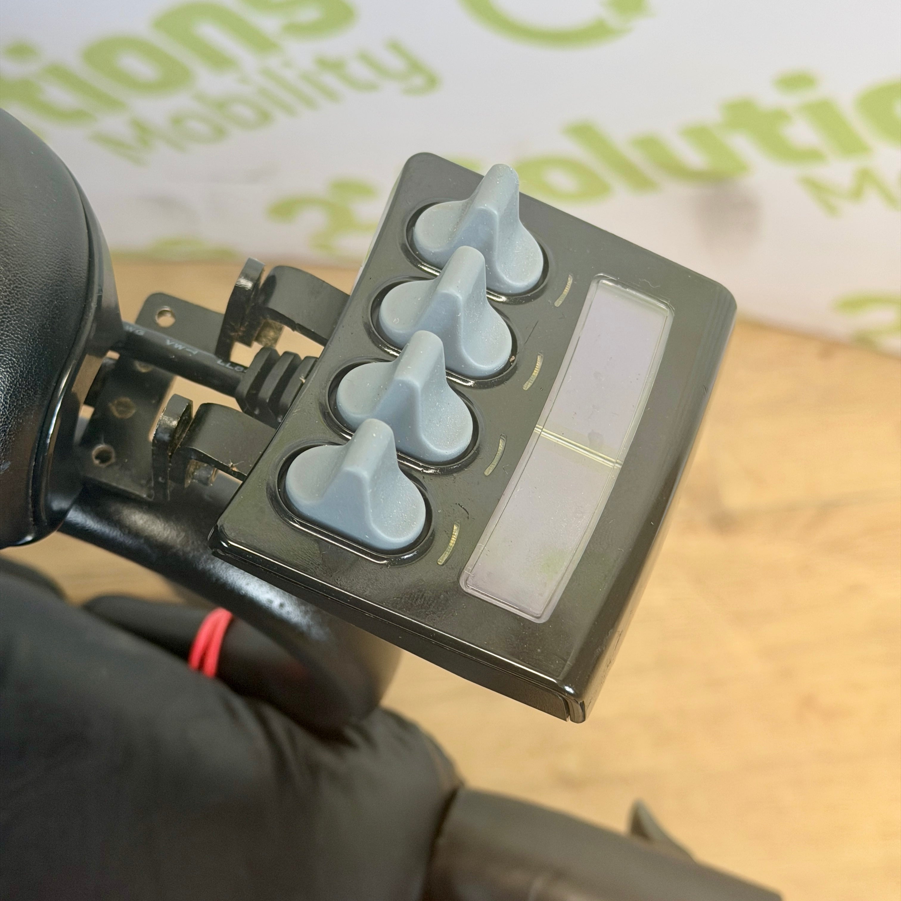 Pride Q6 Edge 3 Stretto 6mph Electric Rise and Tilt Powerchair