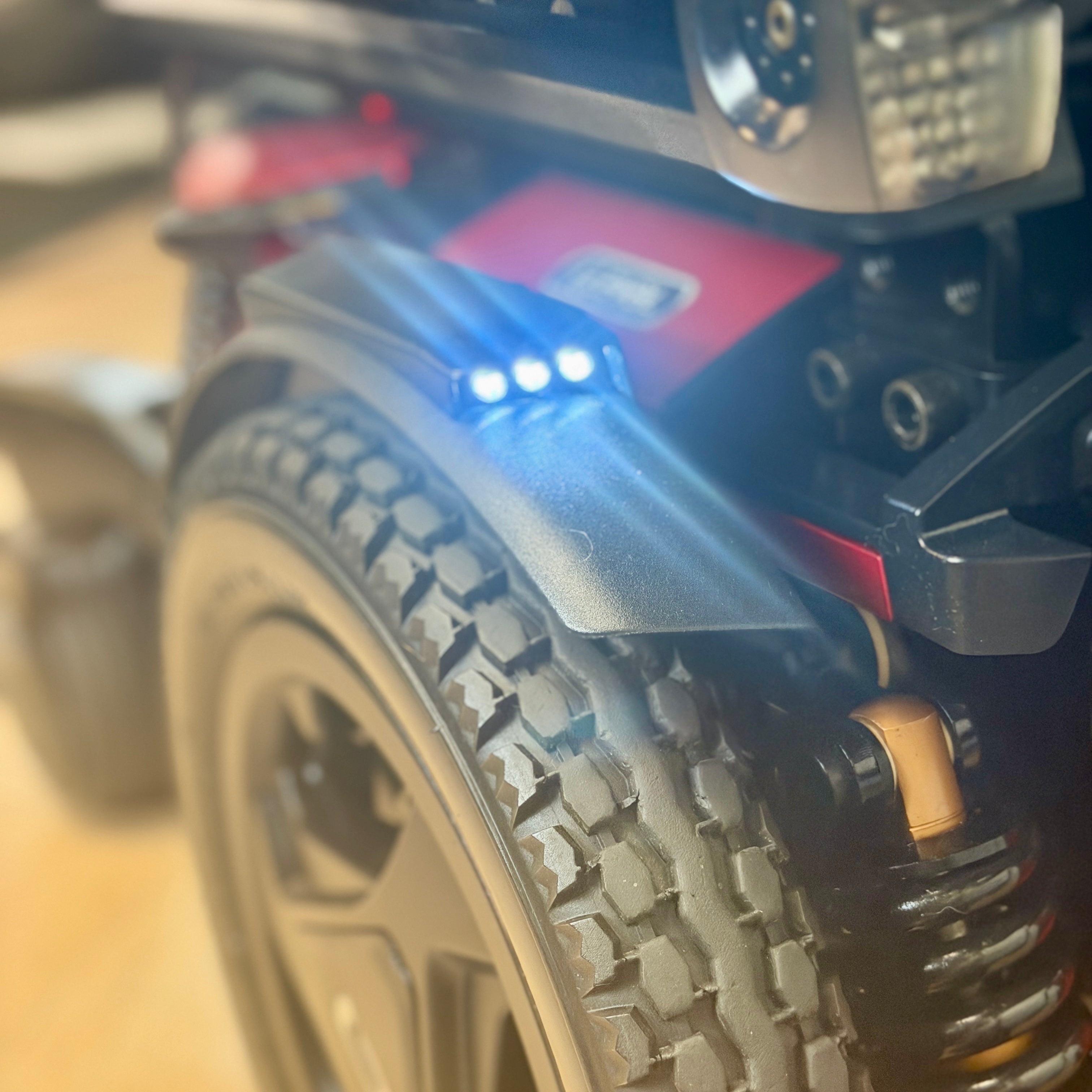 Pride Q6 Edge 3 Stretto 6mph Electric Rise and Tilt Powerchair