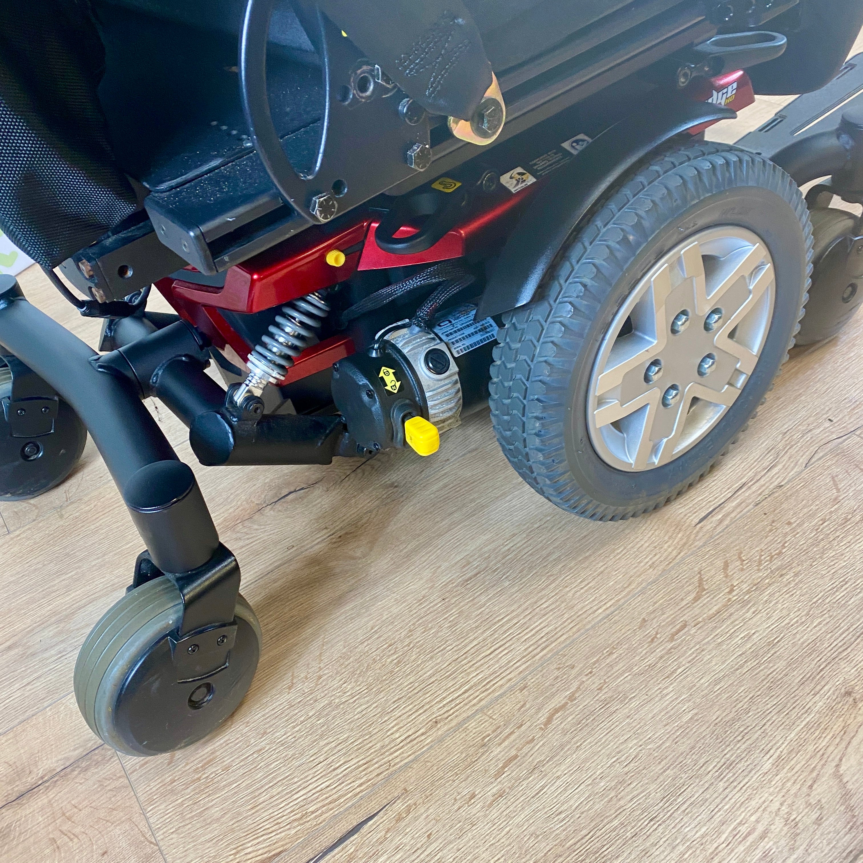 Pride Q6 Edge HD 4mph bariatric Heavy User  32 stone Electric Mobility Powerchair