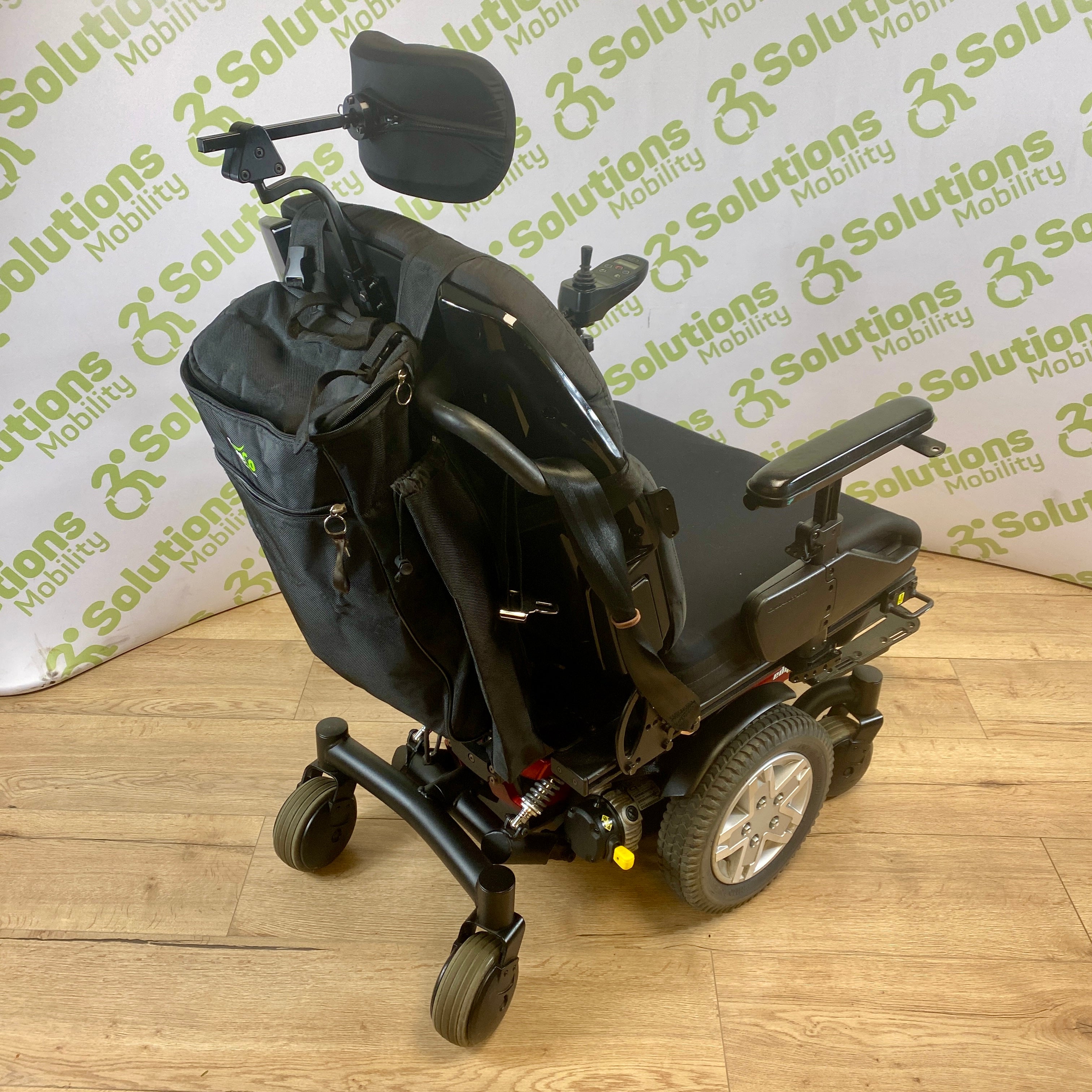 Pride Q6 Edge HD 4mph bariatric Heavy User  32 stone Electric Mobility Powerchair