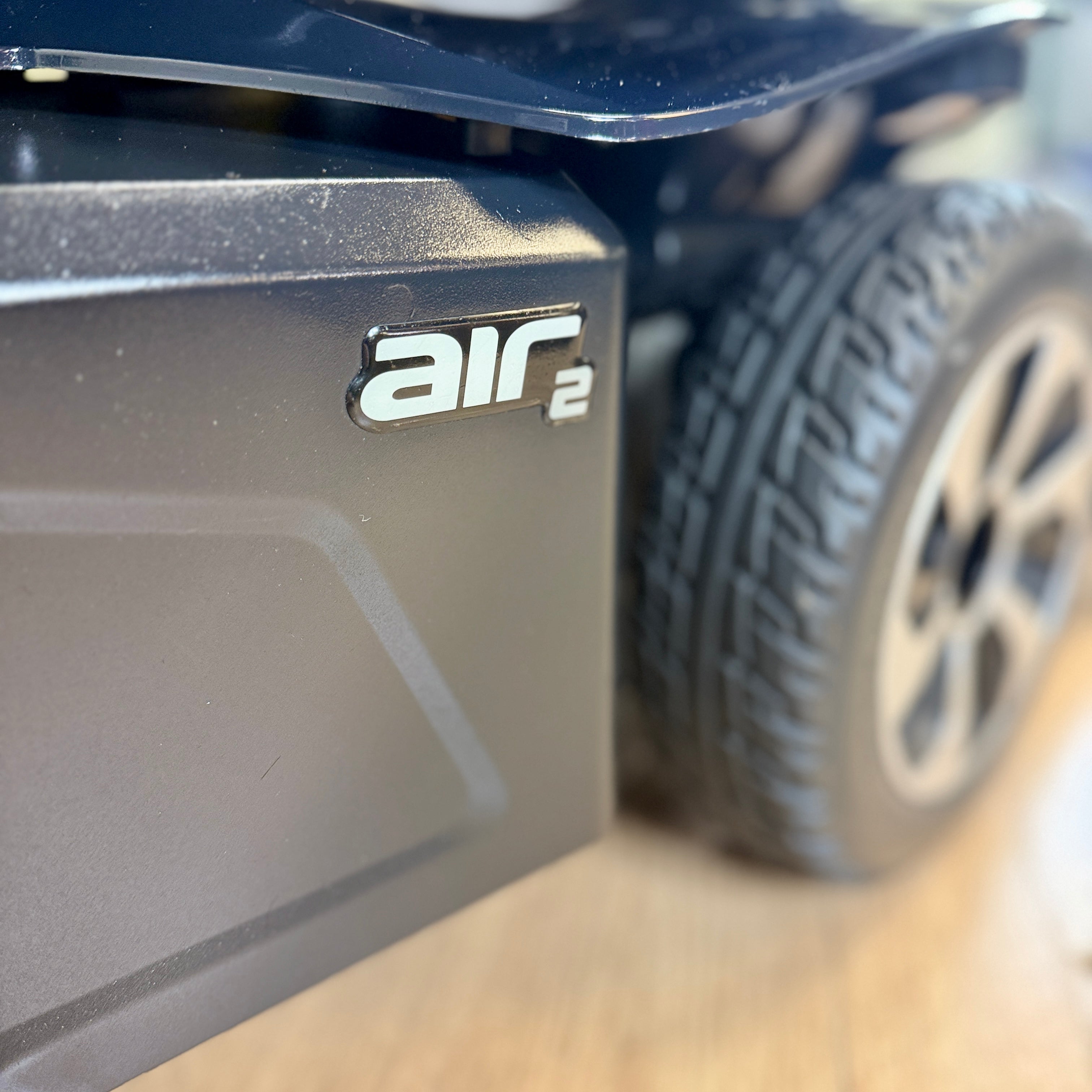 Pride Jazzy Air 2 4mph Electric Seat Rising Mobility Powerchair Scooter