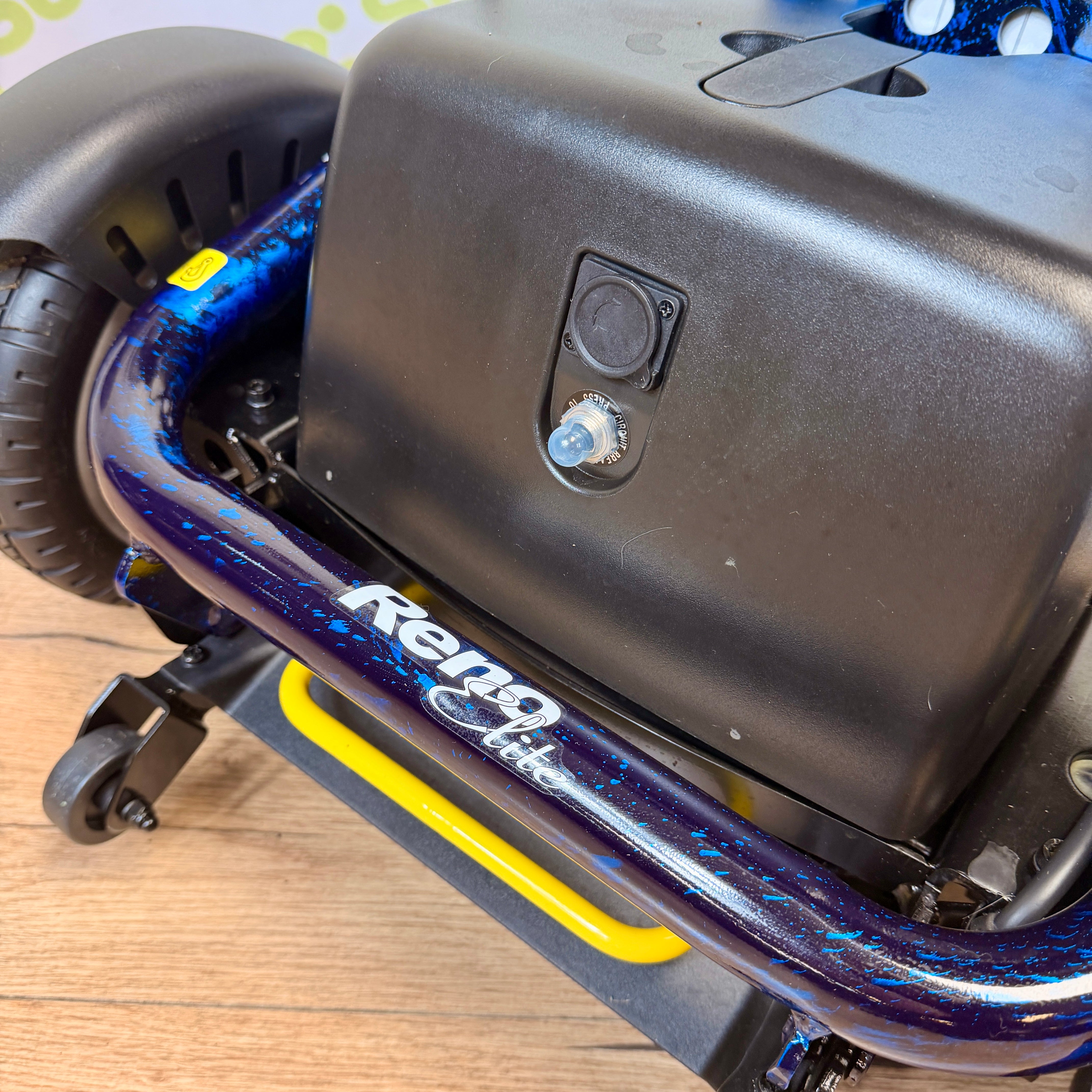 Roma Reno Elite 4mph  Electric Seat Rising Mobility Powerchair Wheelchair