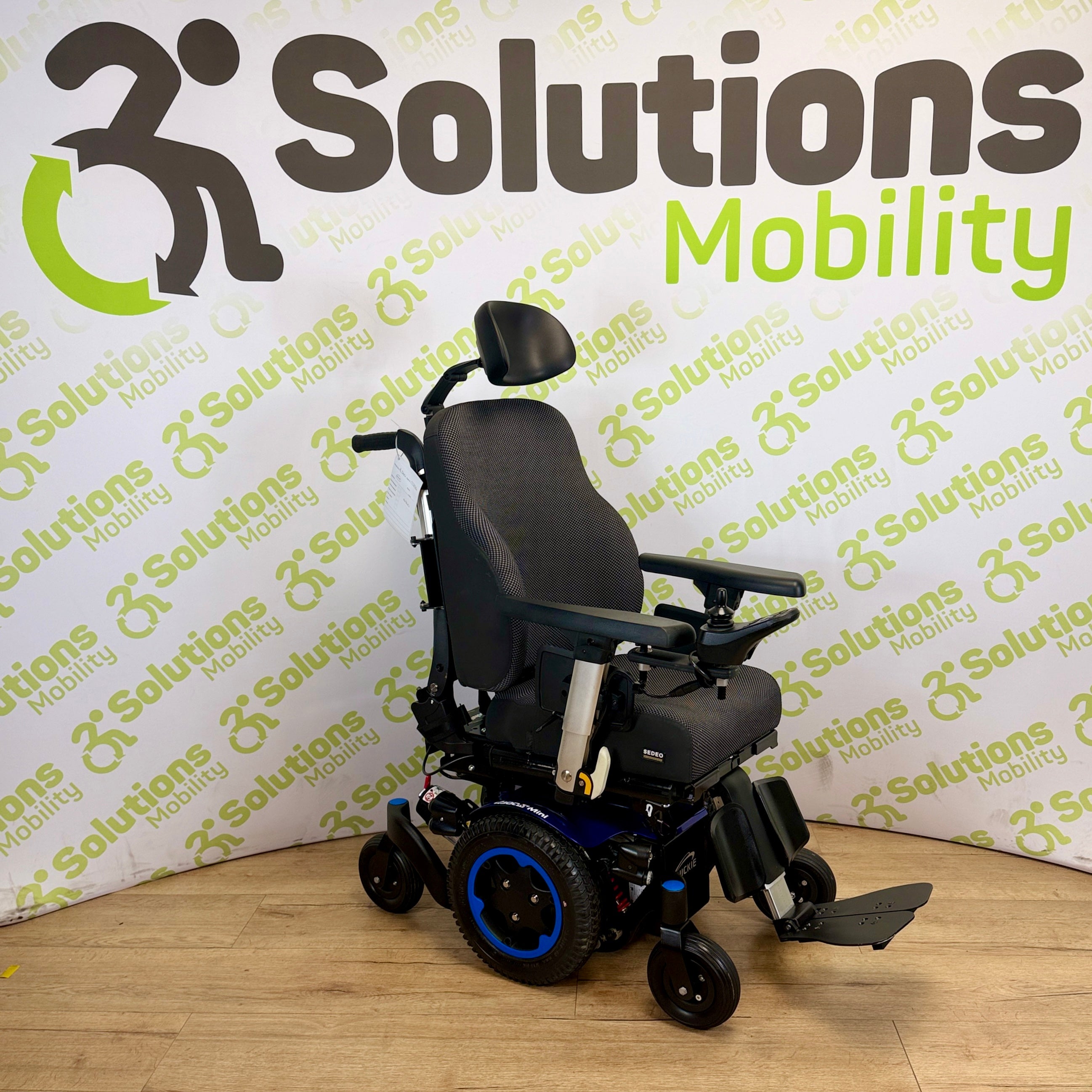Quickie Q300M Mini MWD 6mph Electric Wheelchair Powerchair