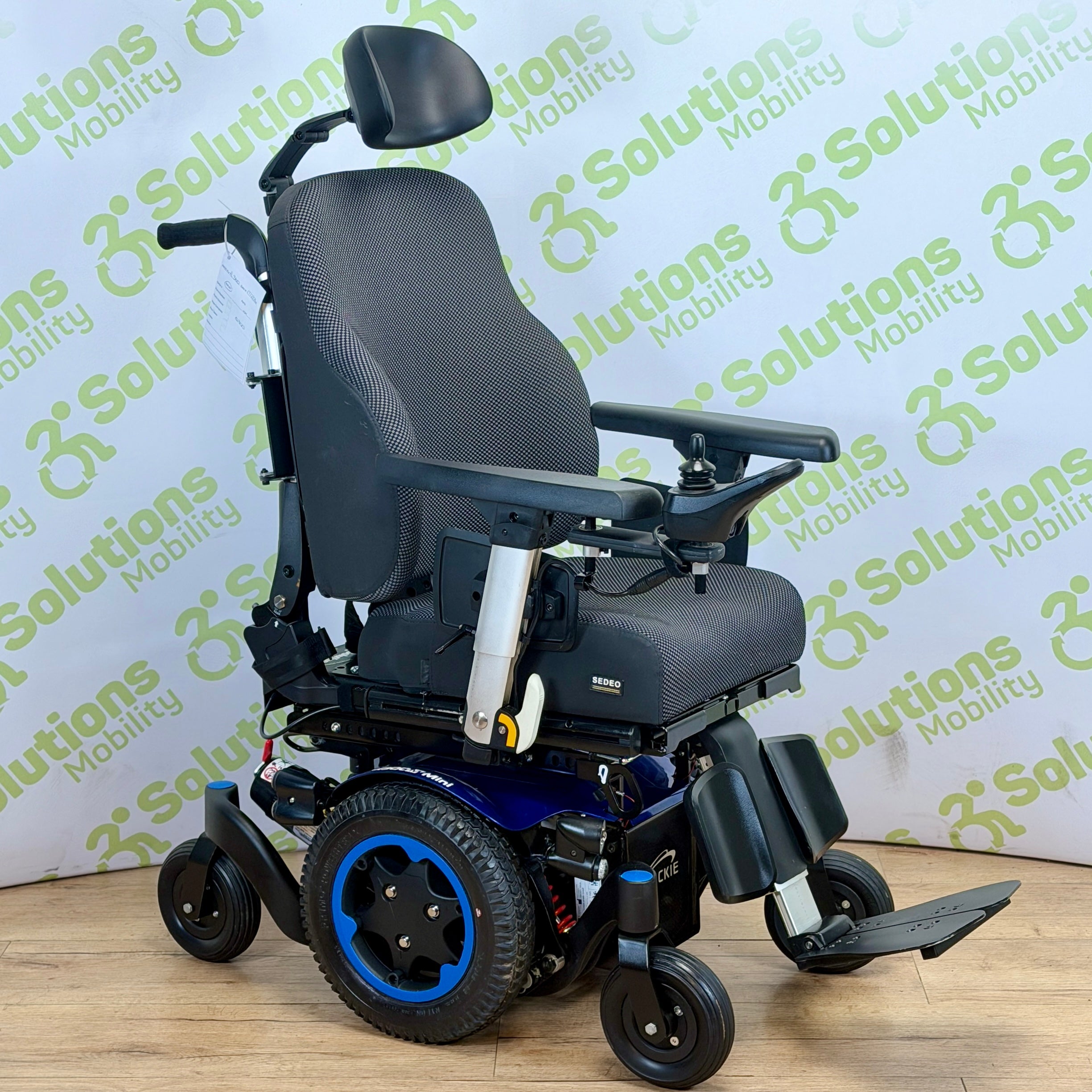 Quickie Q300M Mini MWD 6mph Electric Wheelchair Powerchair