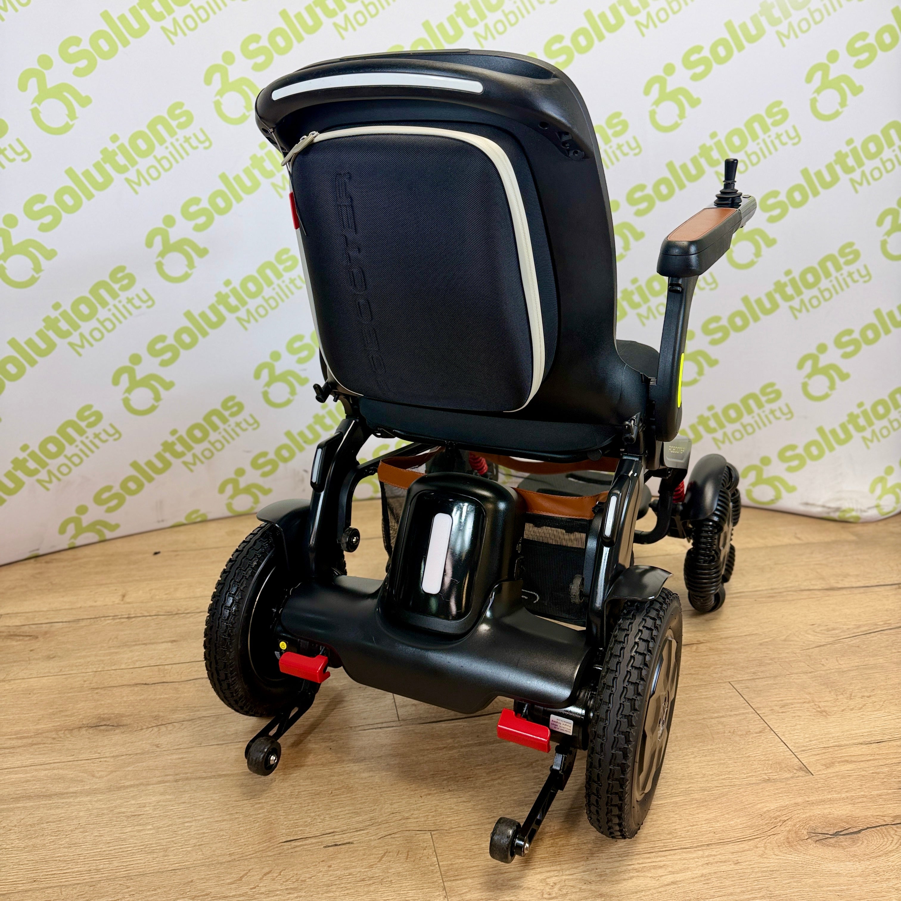 The Robooter E60 Pro - Multi-Terrain Luxury Reclining Folding Powerchair