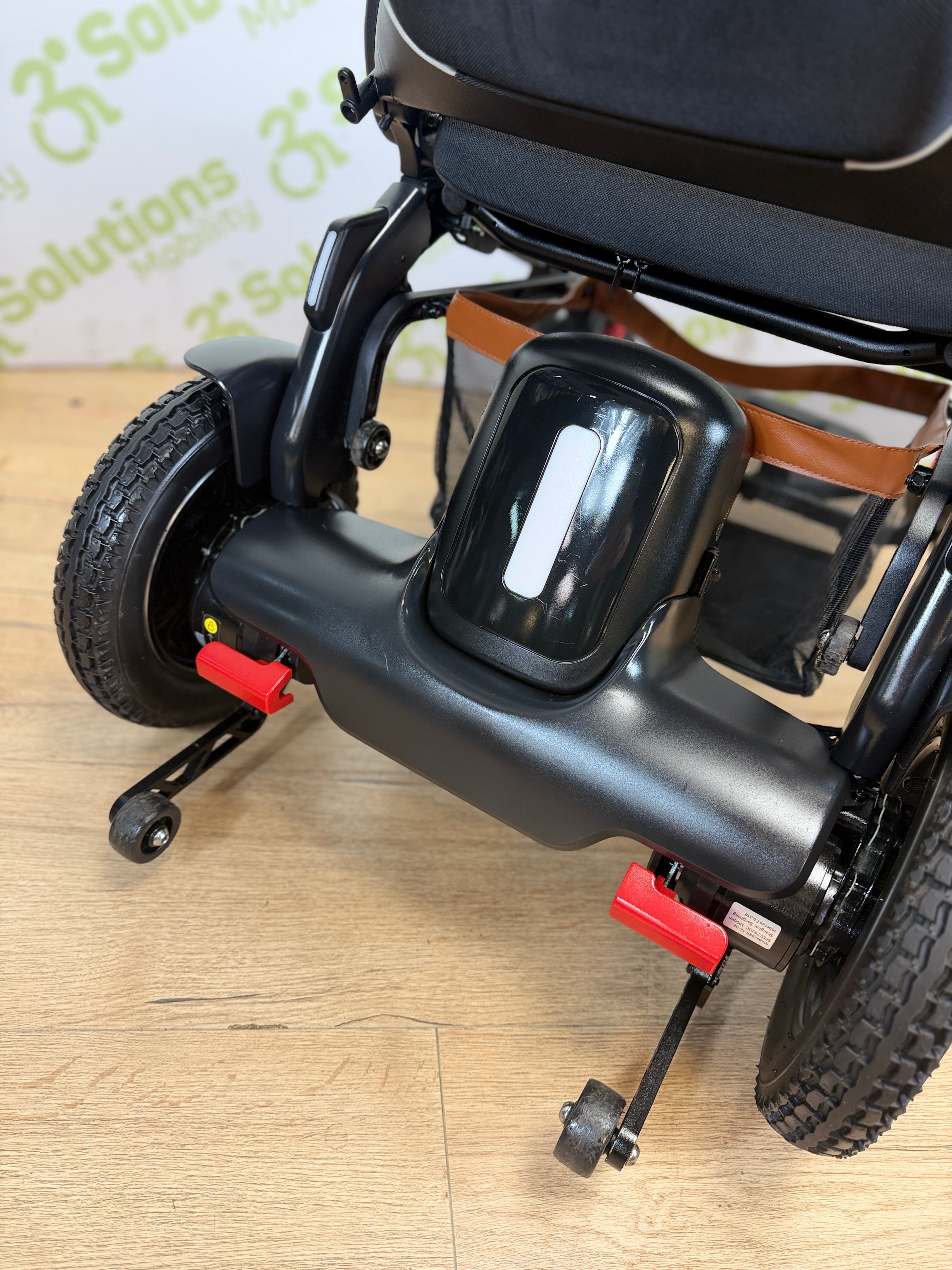 The Robooter E60 Pro - Multi-Terrain Luxury Reclining Folding Powerchair