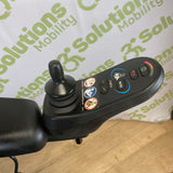 Quickie Q500M MWD 6mph Power chair Scooter -  Electric Seat Riser and Tilt,  Centre Footplate, Lights