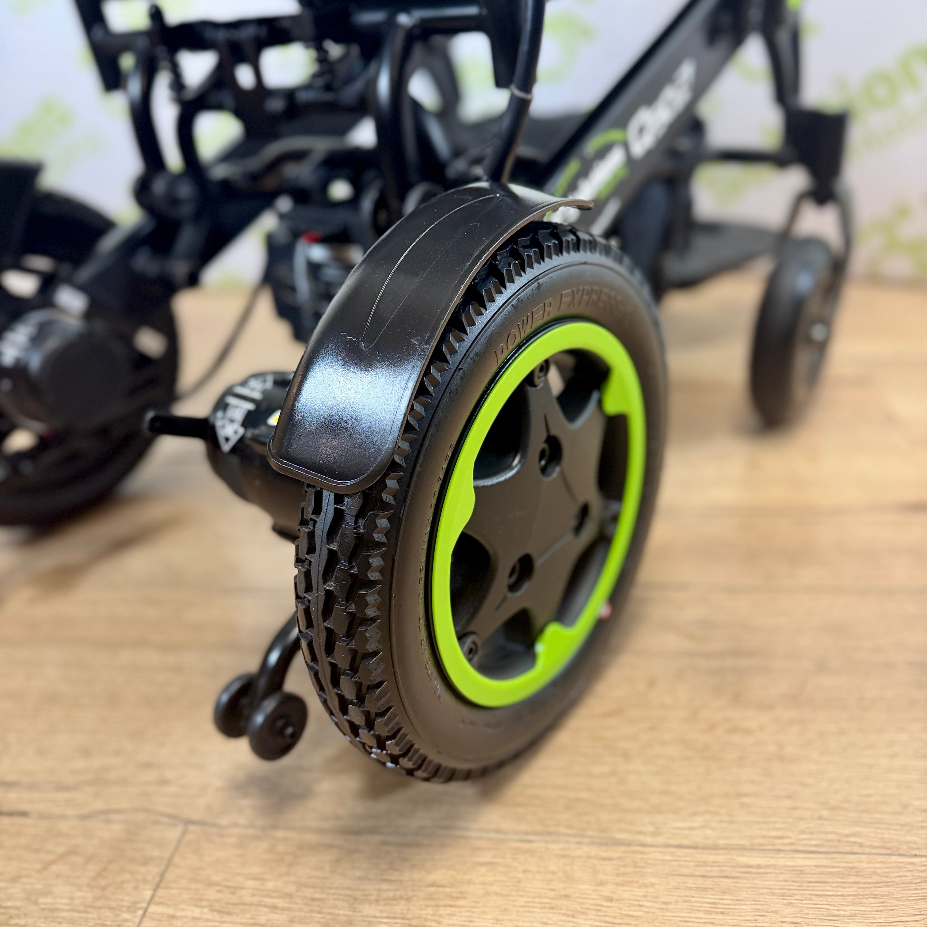 Quickie Q50r 4mph Folding Transportable Electric TESTED Lithium Battery Powerchair