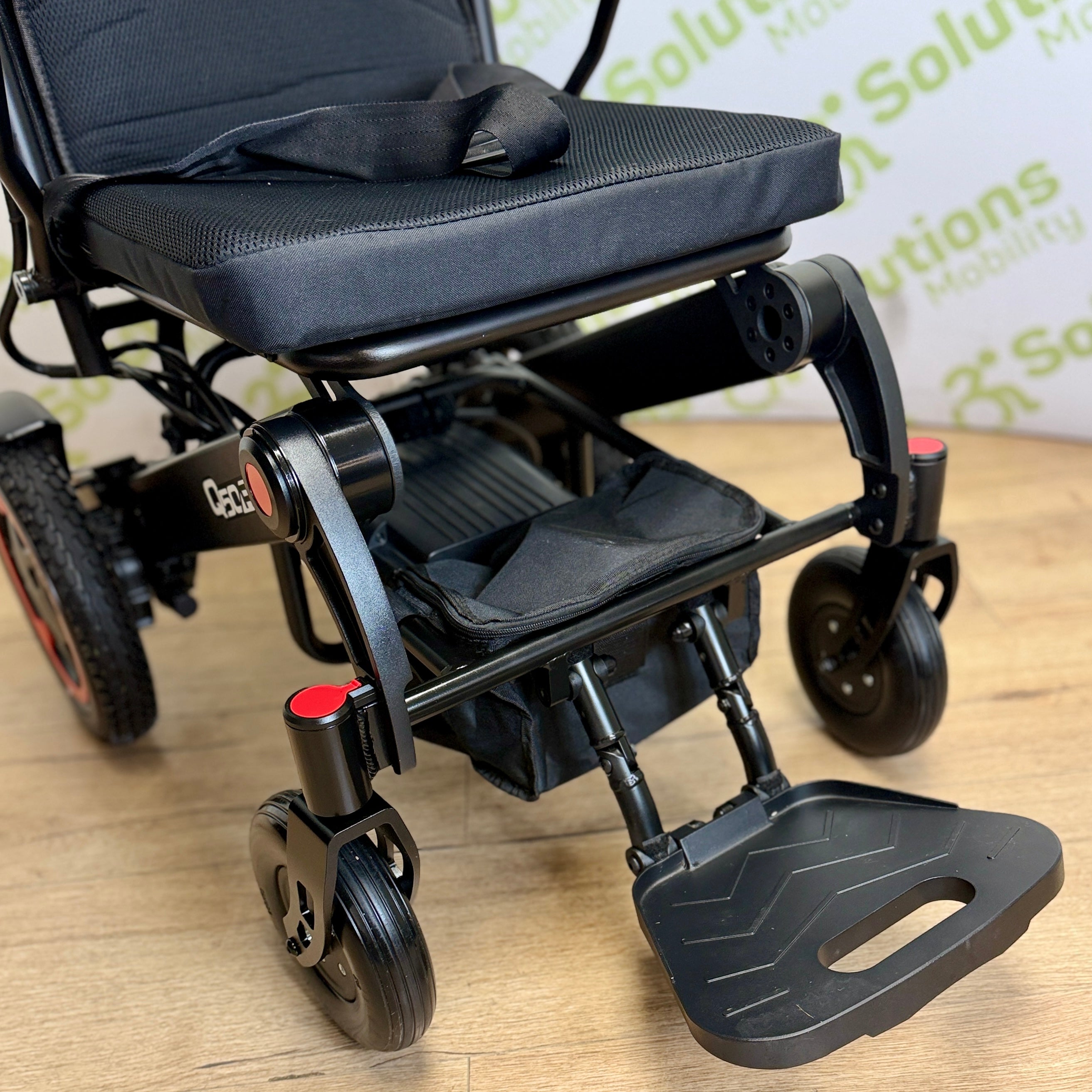 Quickie Q50r 4mph Folding Transportable Electric TESTED Lithium Battery Powerchair