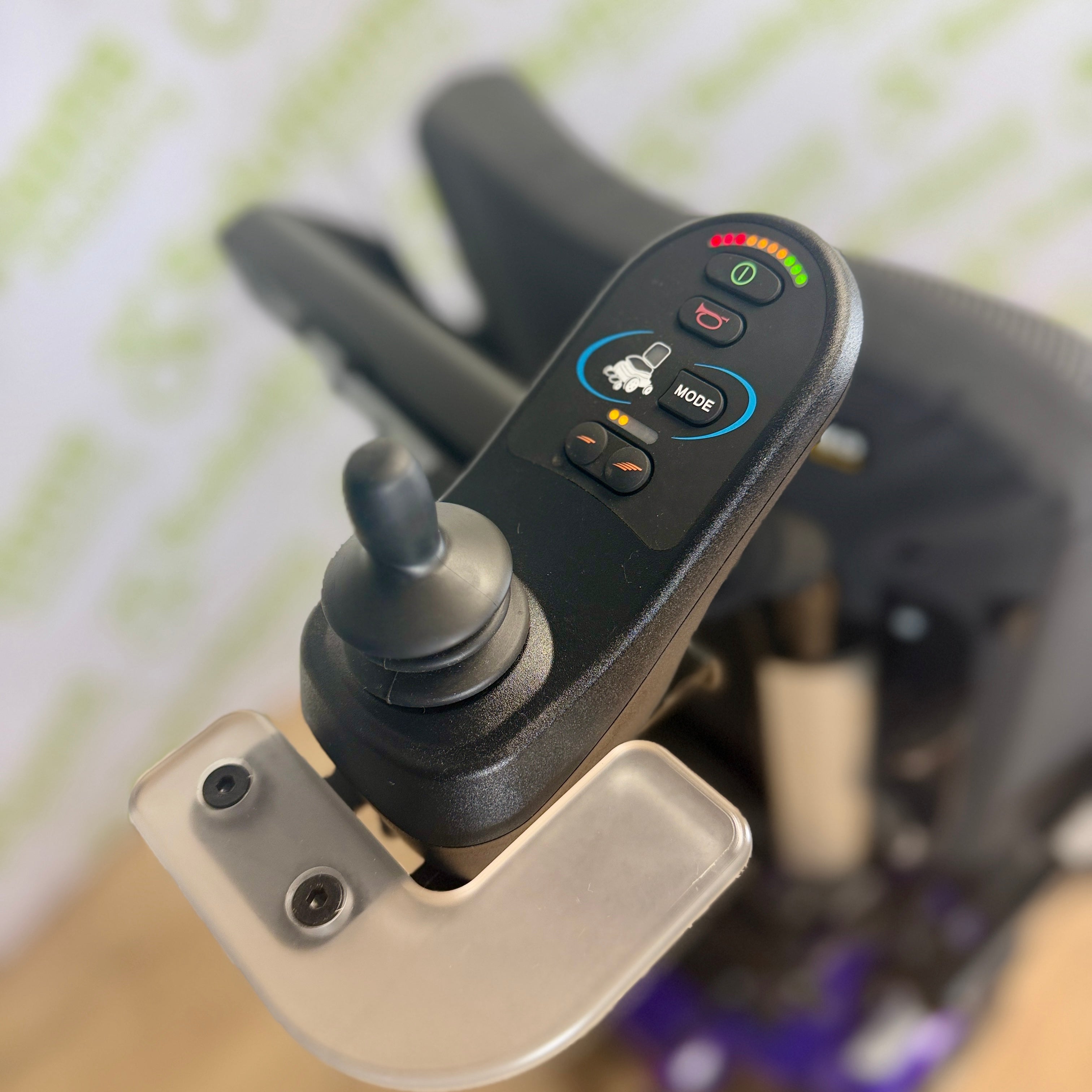 Quickie Q300r 4mph RWD  Electric Tilt Mobility Powerchair