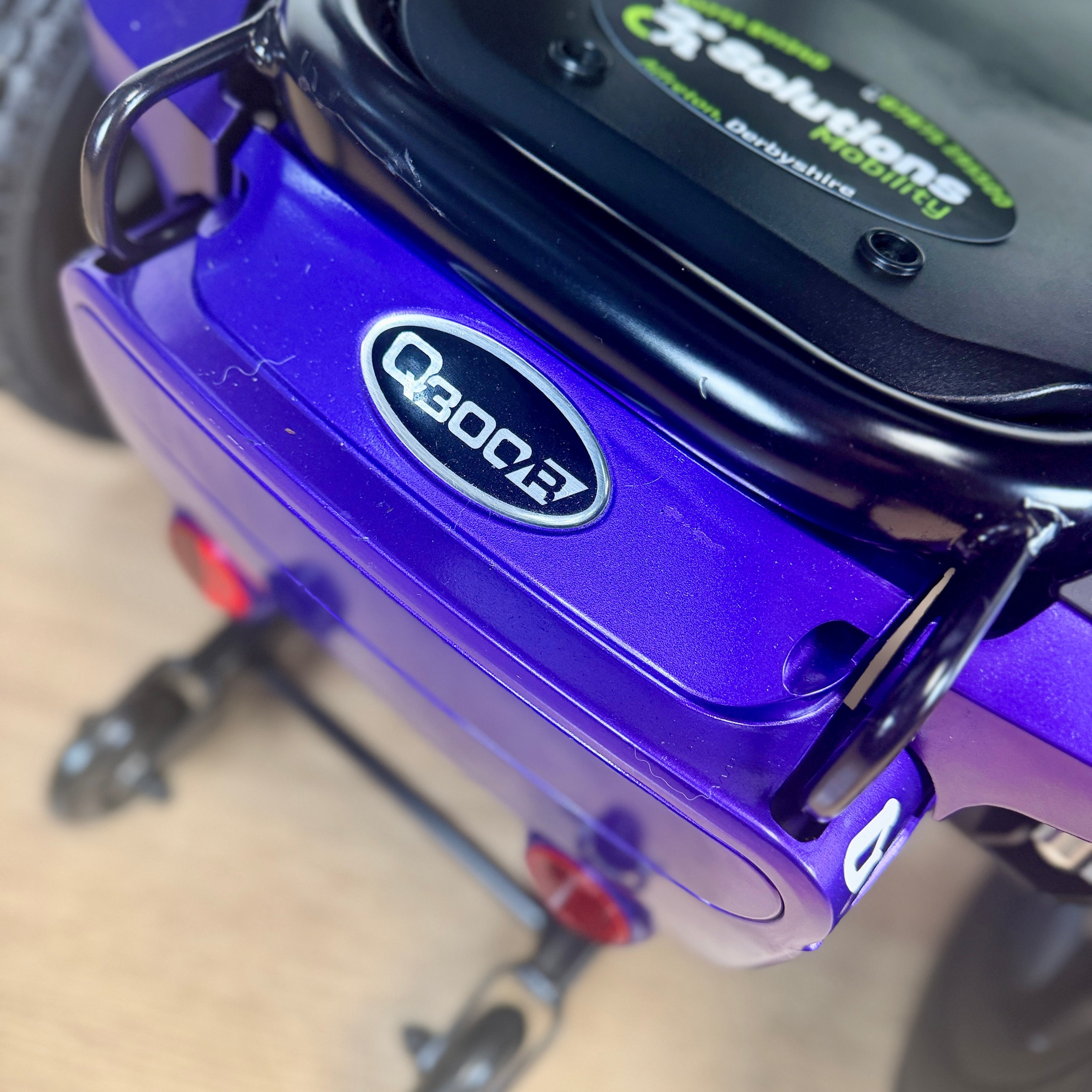 Quickie Q300r 4mph RWD  Electric Tilt Mobility Powerchair