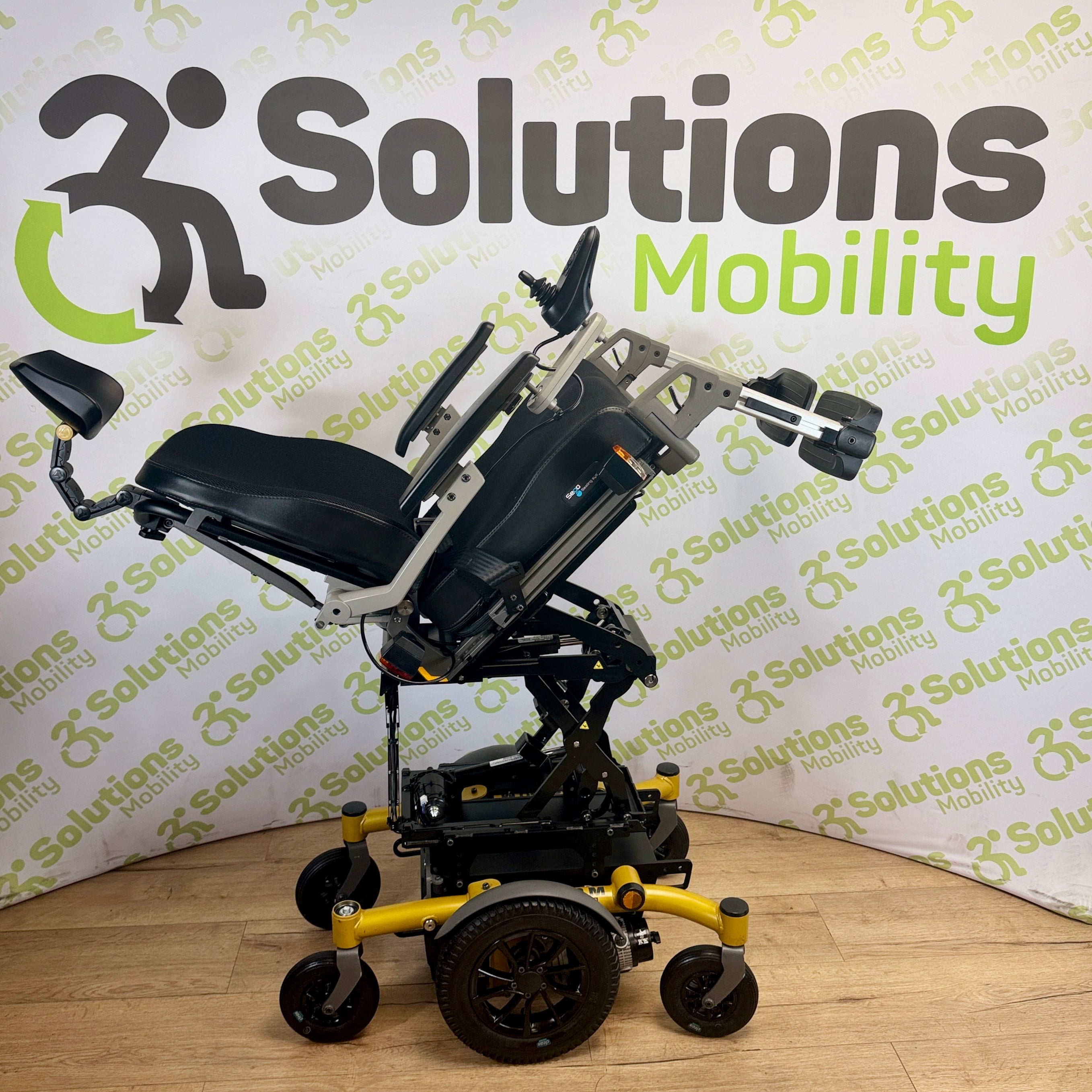 Dietz Sango M Advanced 6mph Electric Mobility Rise, Tilt,  Powerchair
