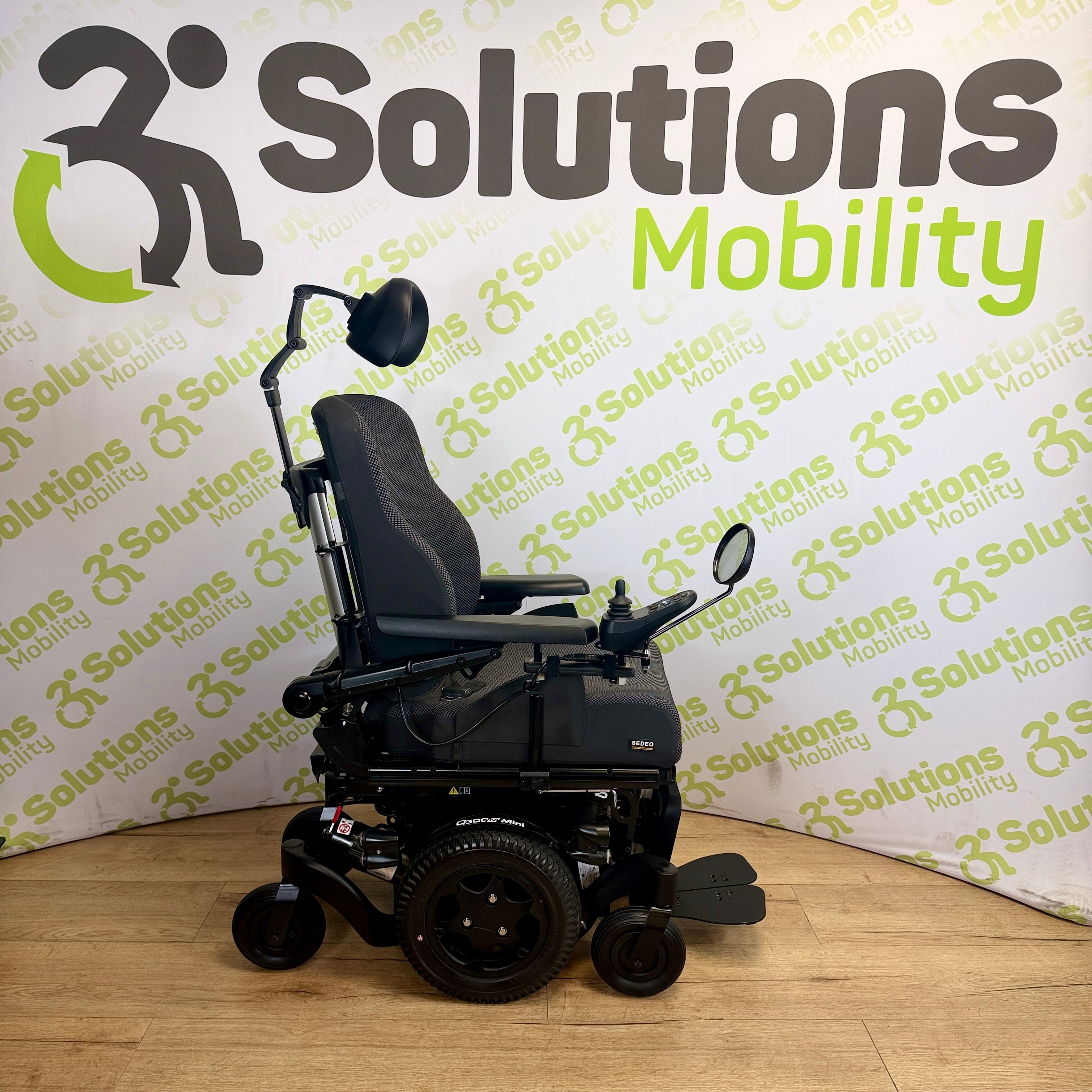 Quickie Q300M Mini MWD 6mph Powerchair Electric Rise and Tilt