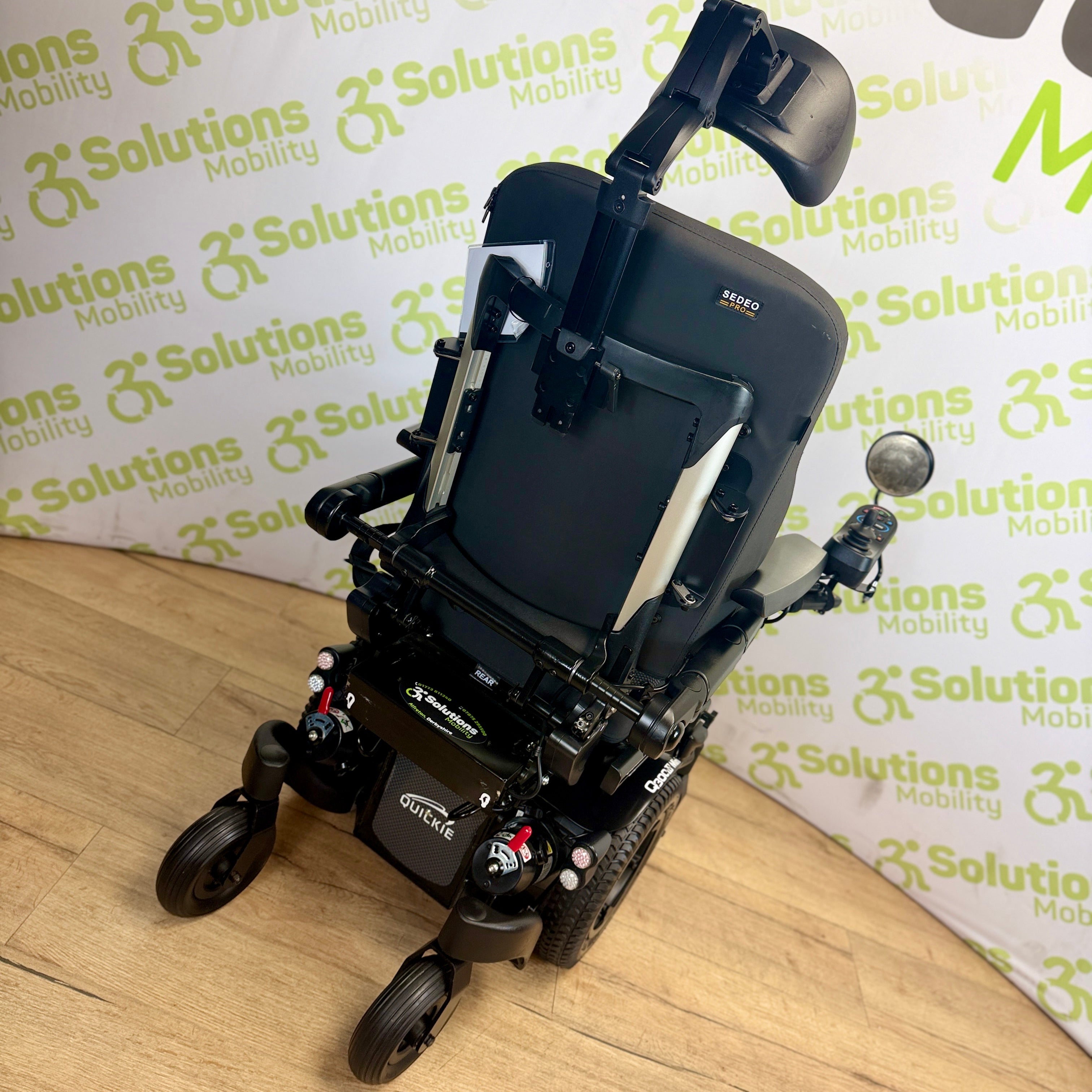 Quickie Q300M Mini MWD 6mph Powerchair Electric Rise and Tilt