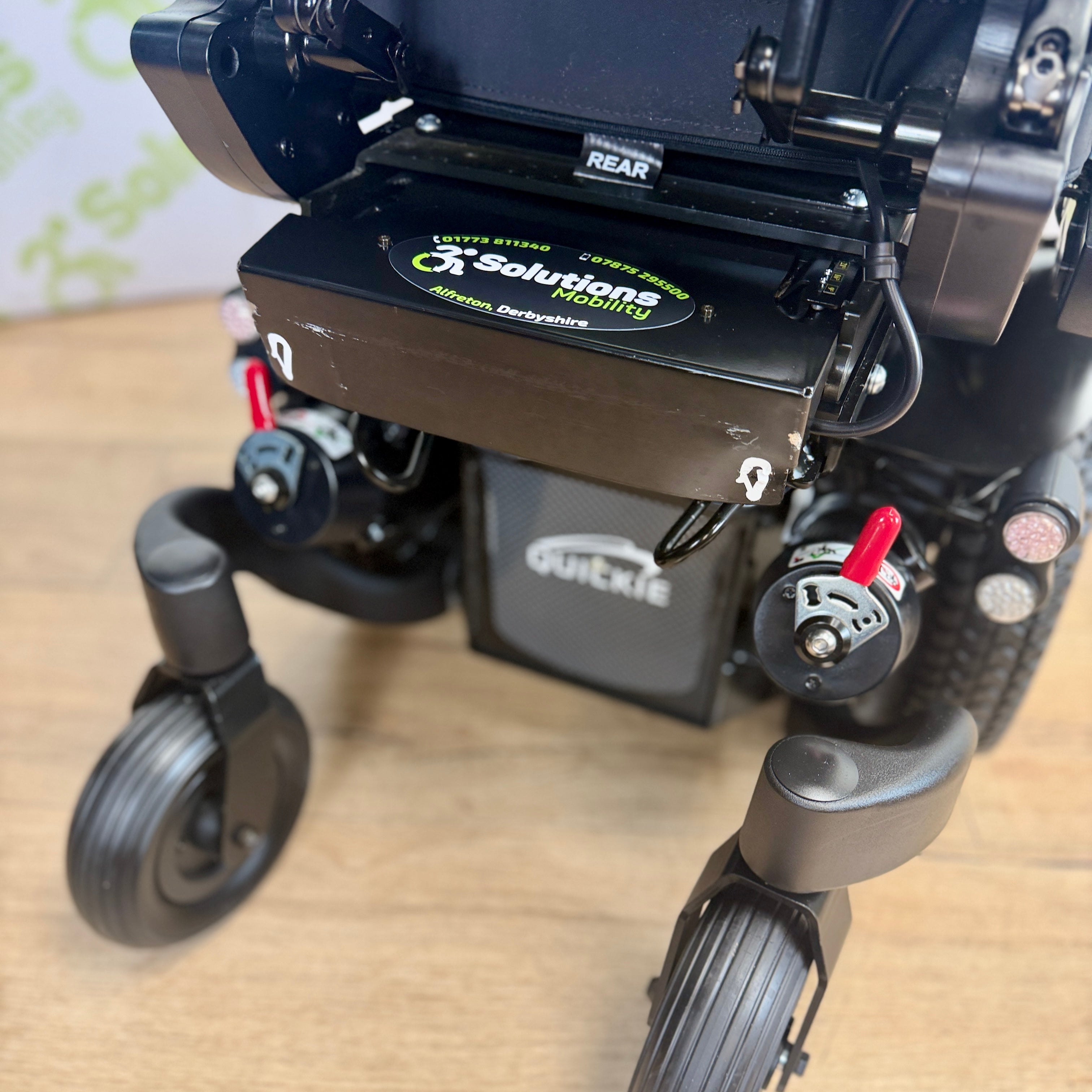 Quickie Q300M Mini MWD 6mph Powerchair Electric Rise and Tilt
