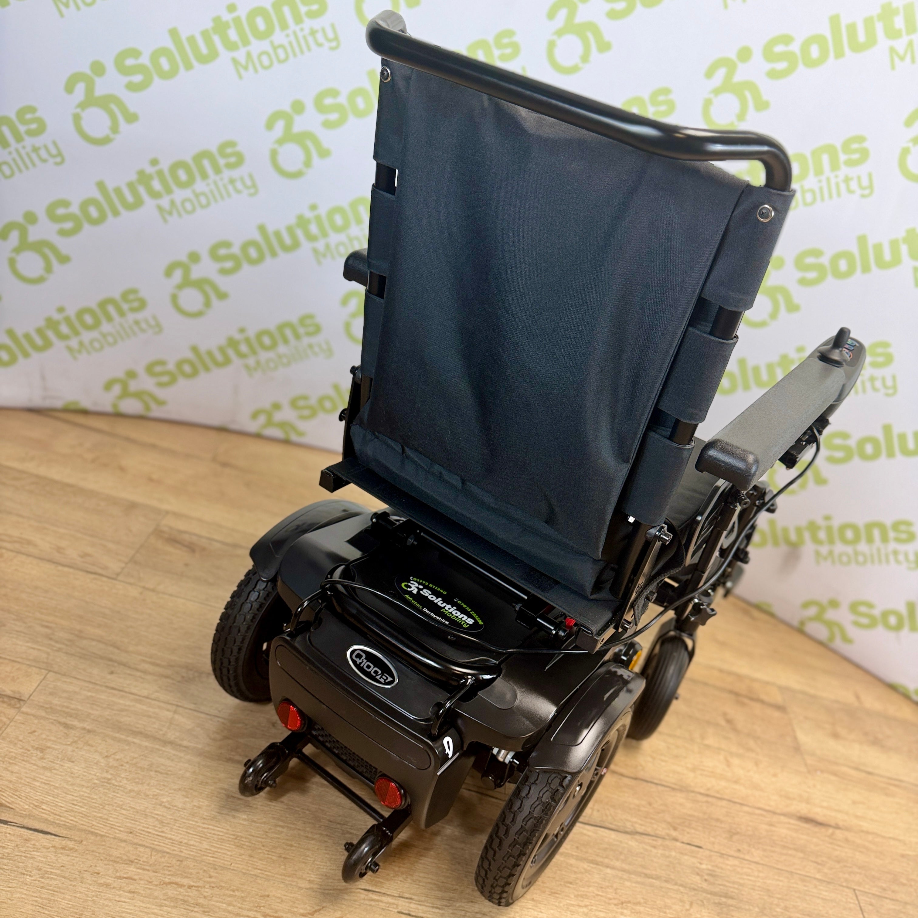 Quickie Q100R Powerchair - Narrow 4mph Rear Wheel Drive