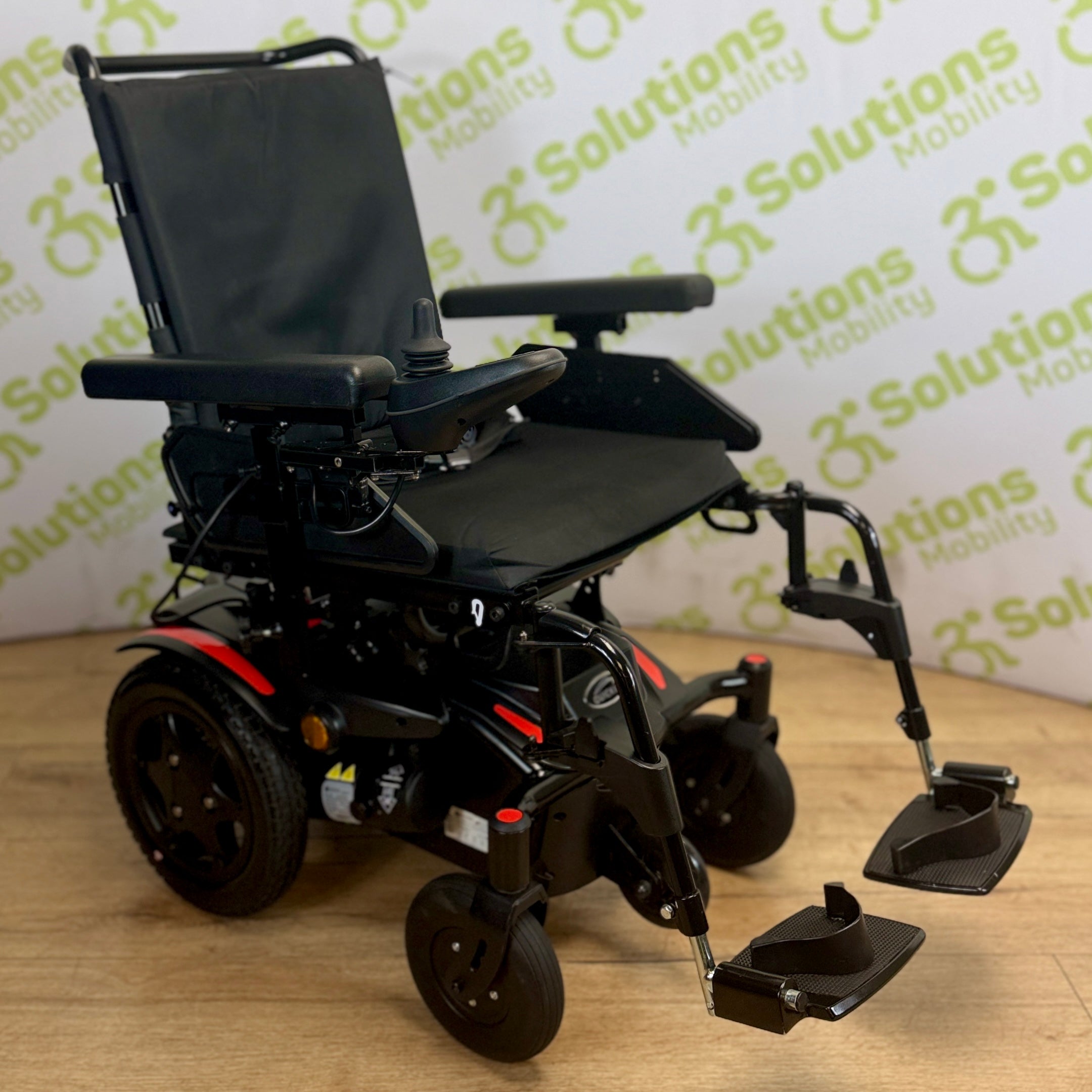 Quickie Q100R Powerchair - Narrow 4mph Rear Wheel Drive