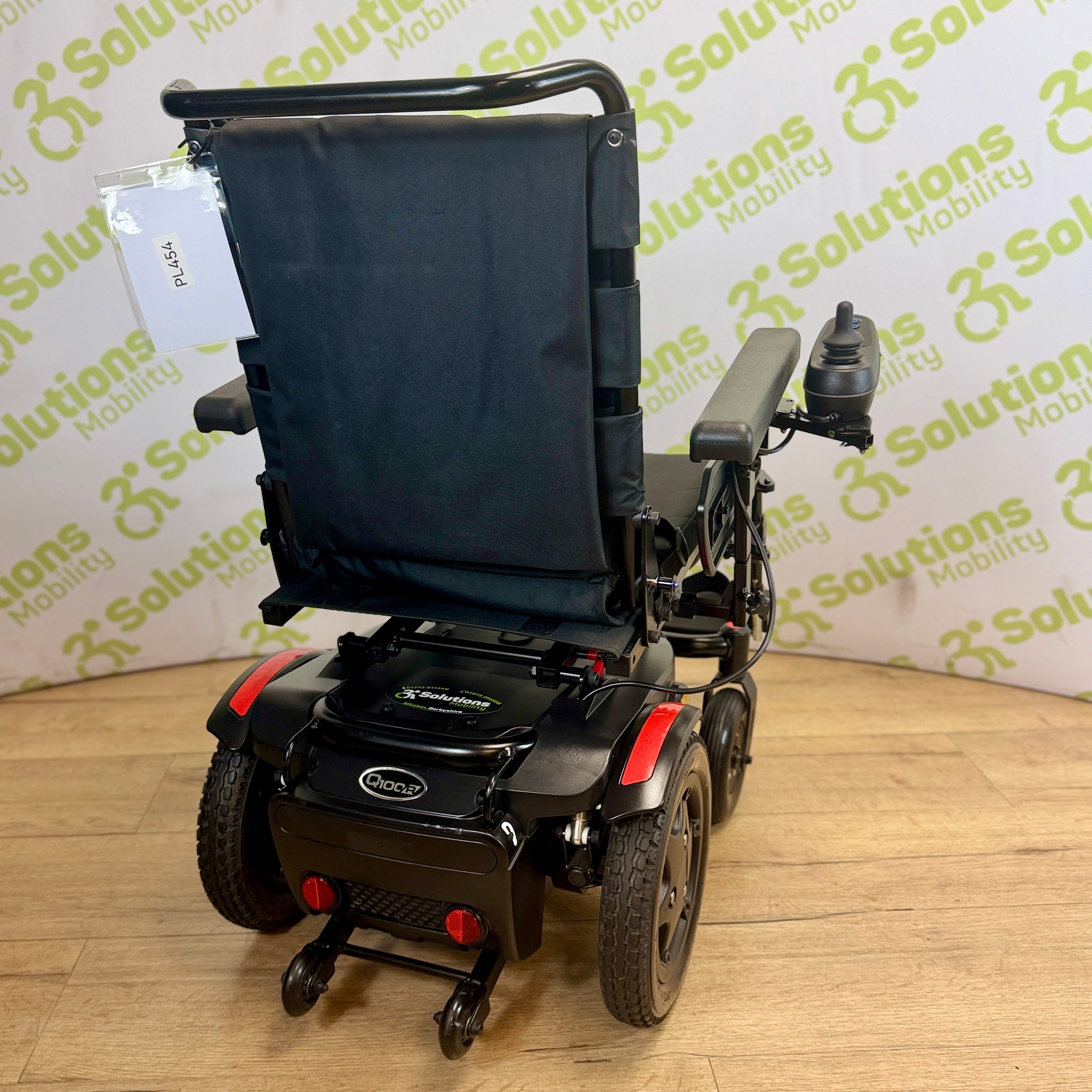 Quickie Q100R Powerchair - Narrow 4mph Rear Wheel Drive