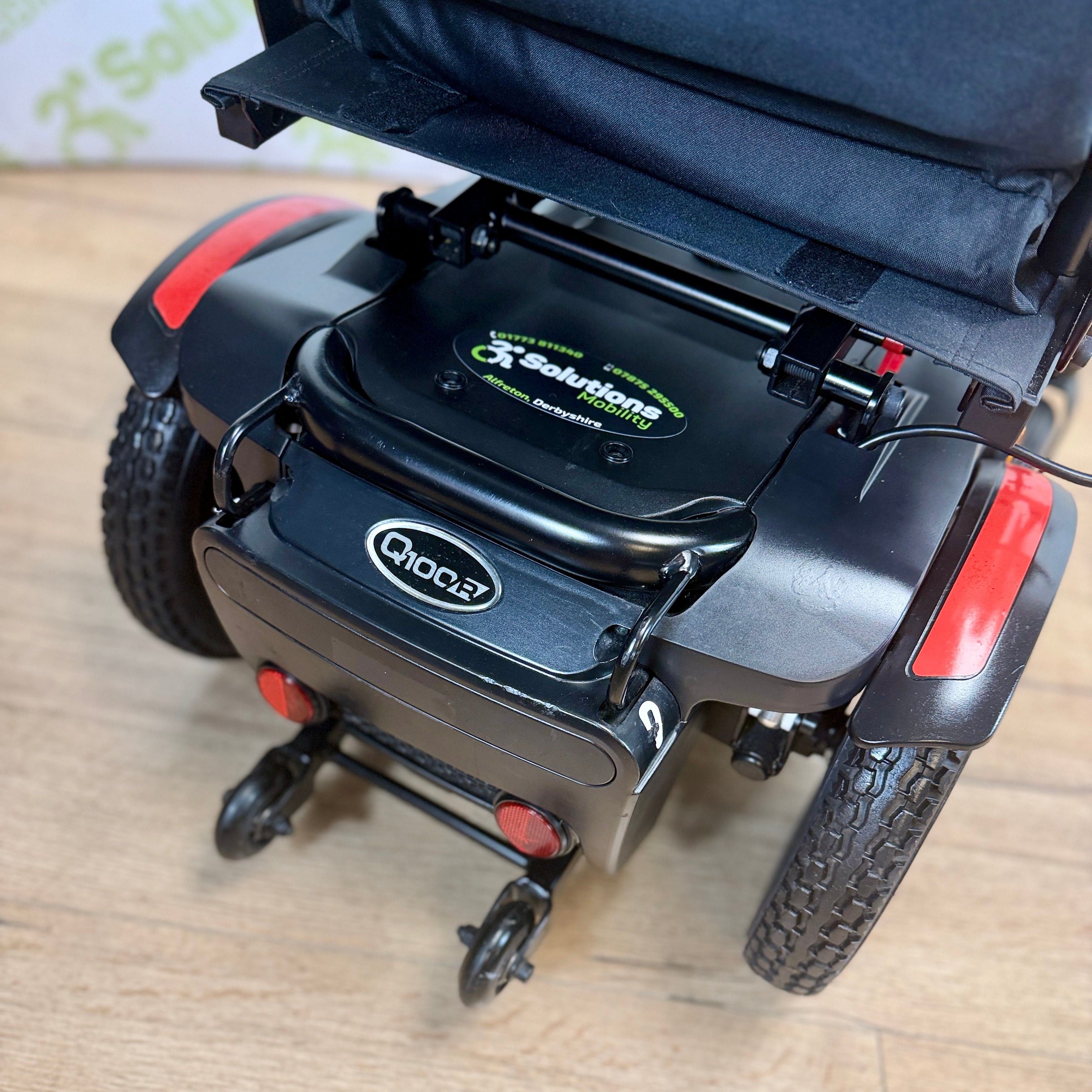 Quickie Q100R Powerchair - Narrow 4mph Rear Wheel Drive