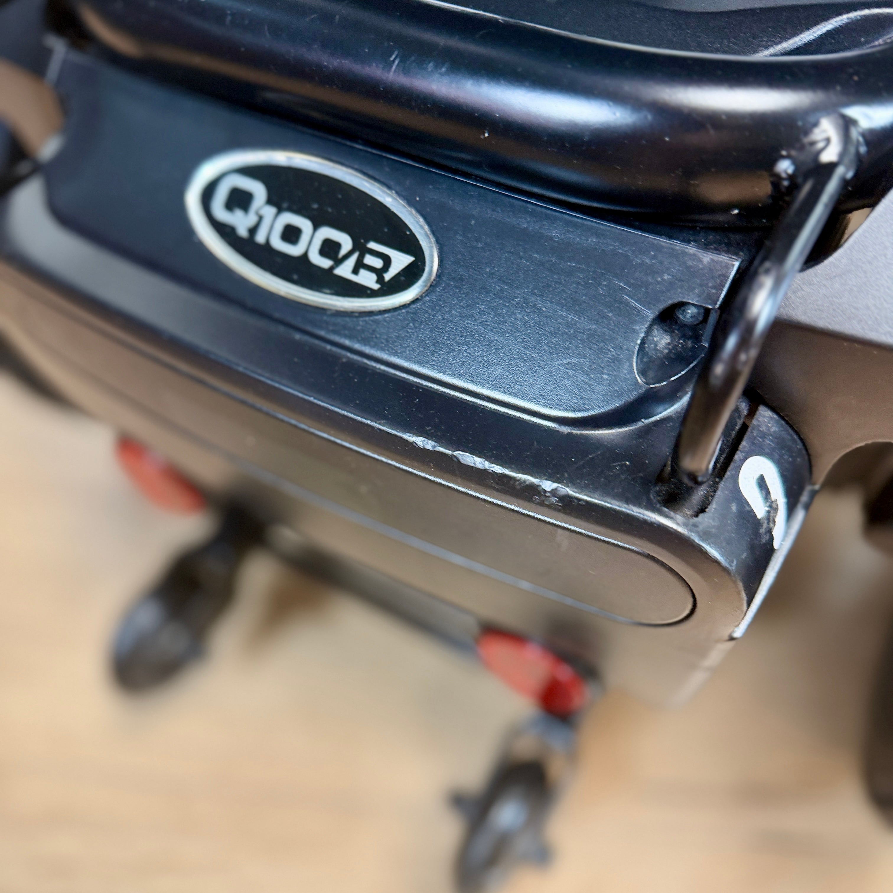 Quickie Q100R Powerchair - Narrow 4mph Rear Wheel Drive