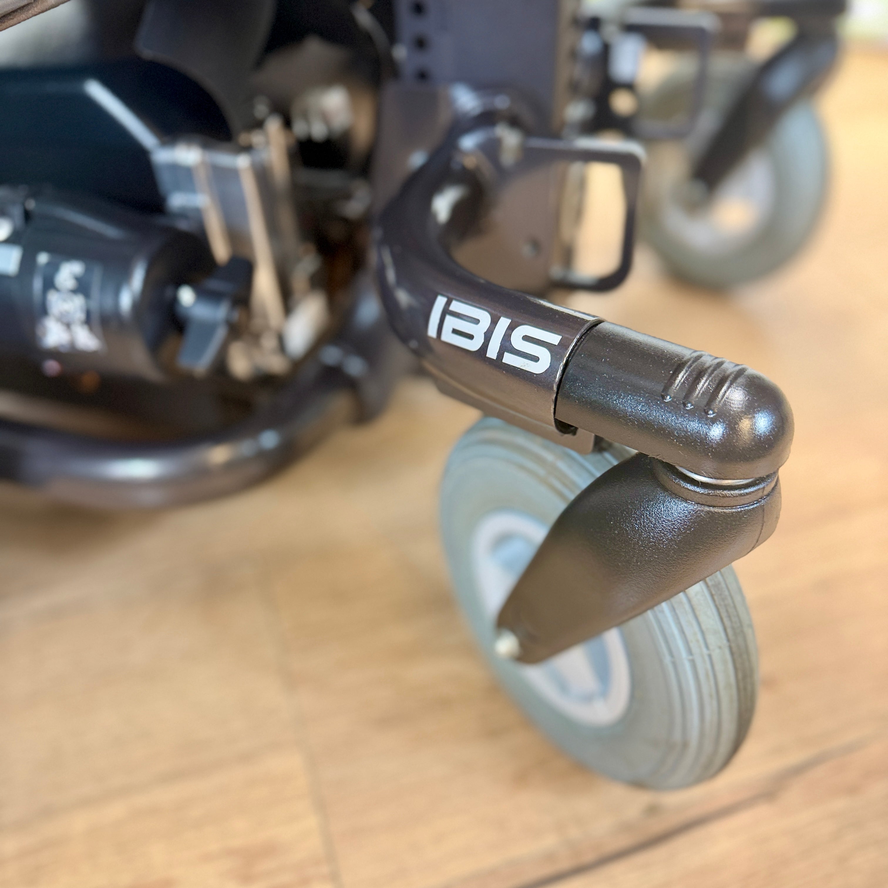 Sunrise Medical Ibis Powerdrive 4mph Attendant Driven Powerchair
