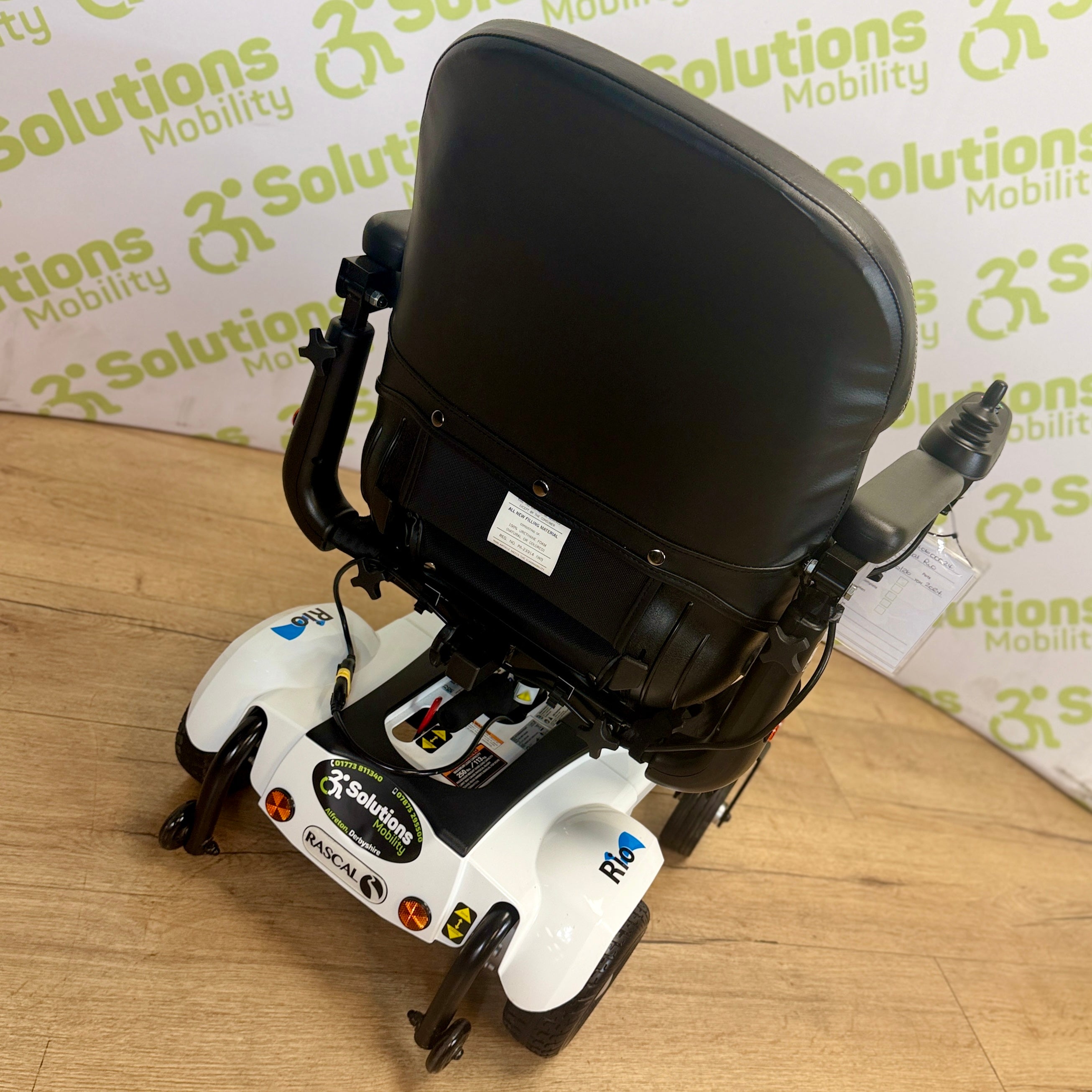 Rascal RIO 4mph Mid Wheel Drive Electric Mobility  Powerchair