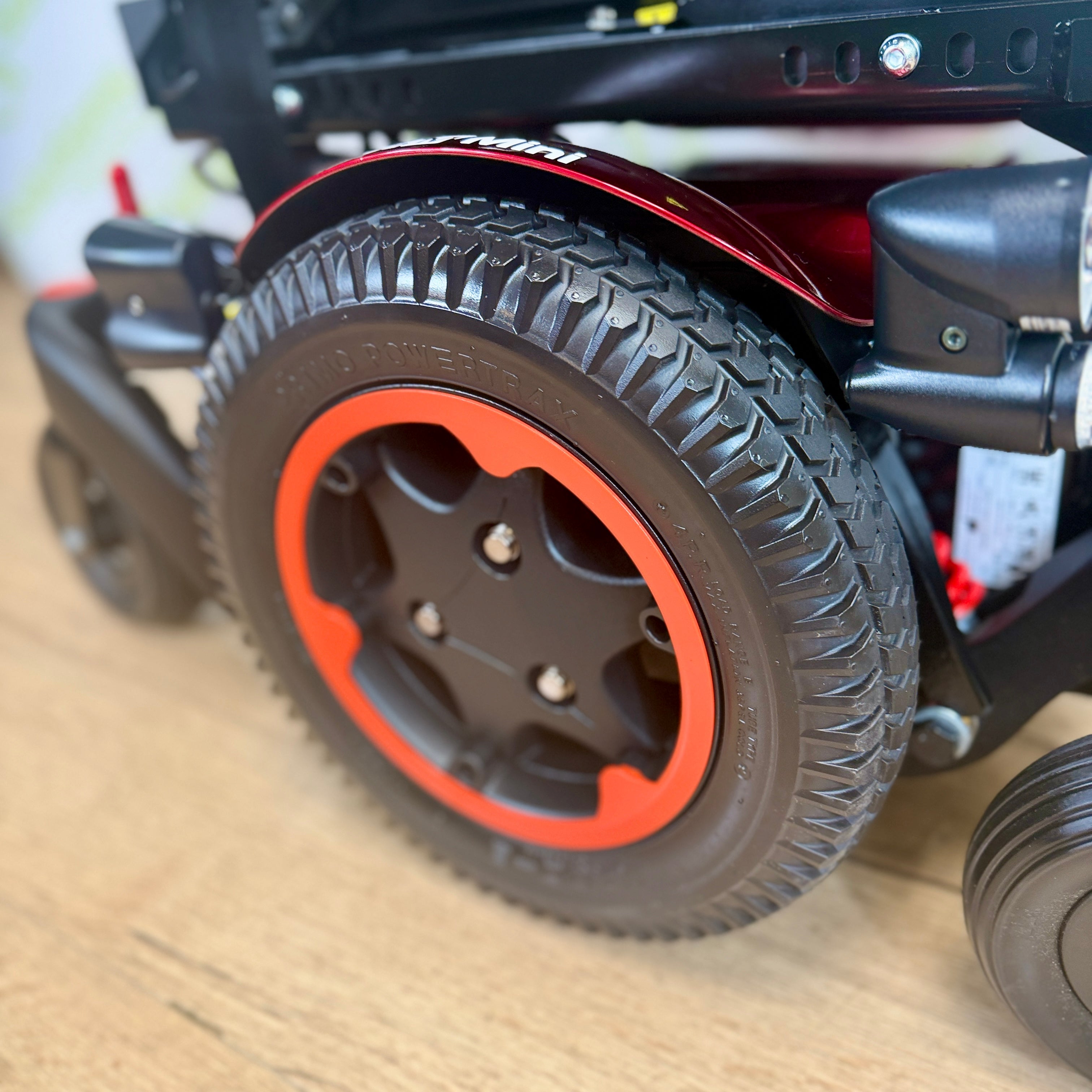 Quickie Q300M Mini MWD 6mph Powerchair Electric Rise and Tilt