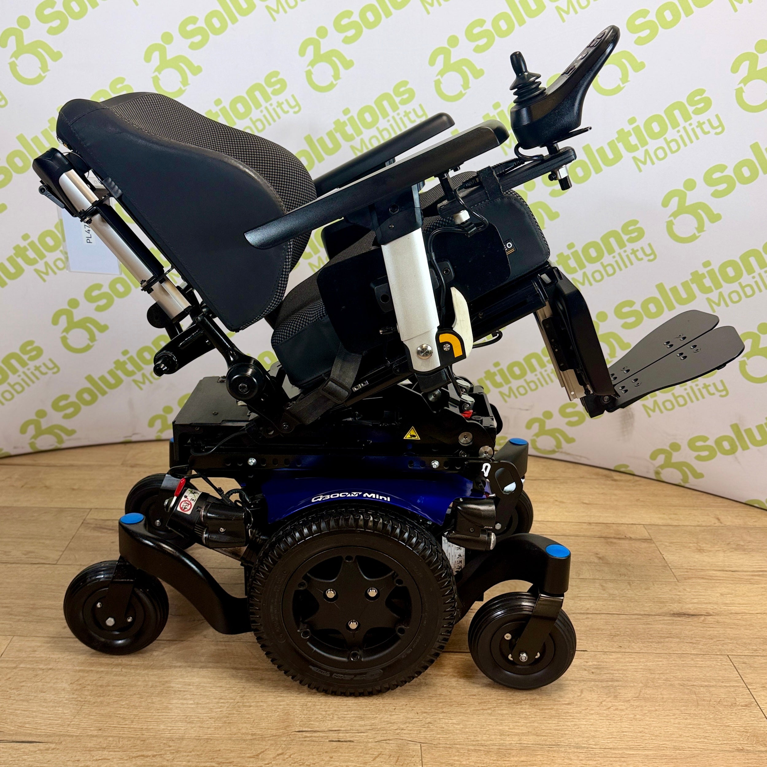 Quickie Q300M Mini MWD 6mph Powerchair Electric Rise and Tilt