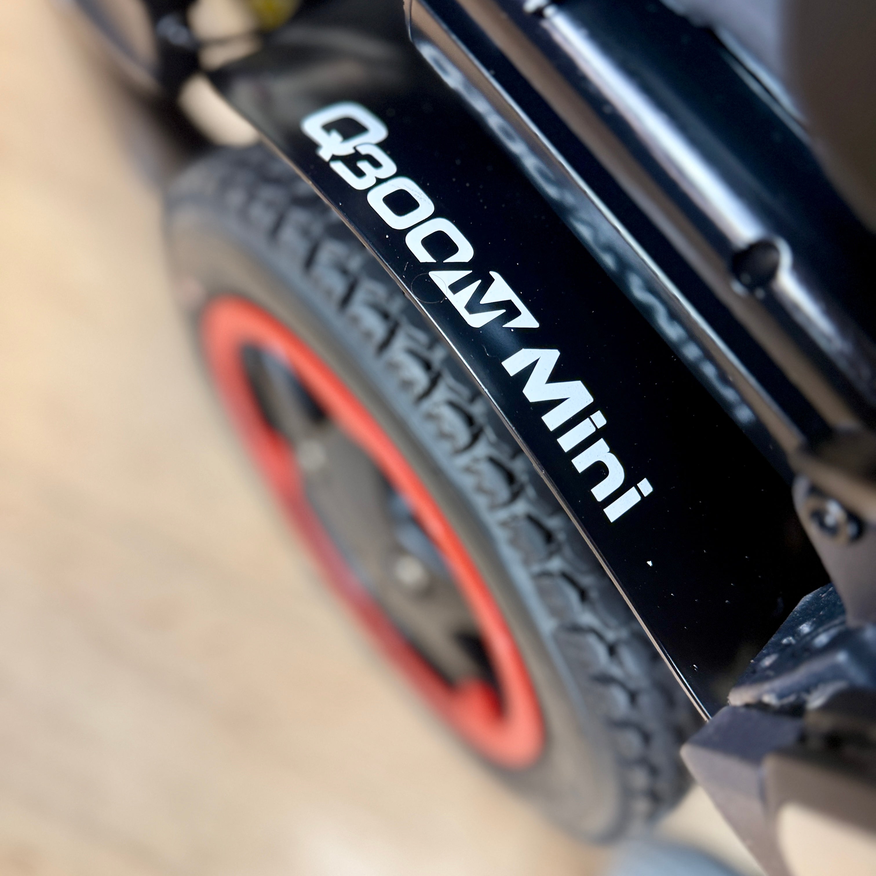 Quickie Q300M Mini MWD 6mph Powerchair Electric Rise and Tilt