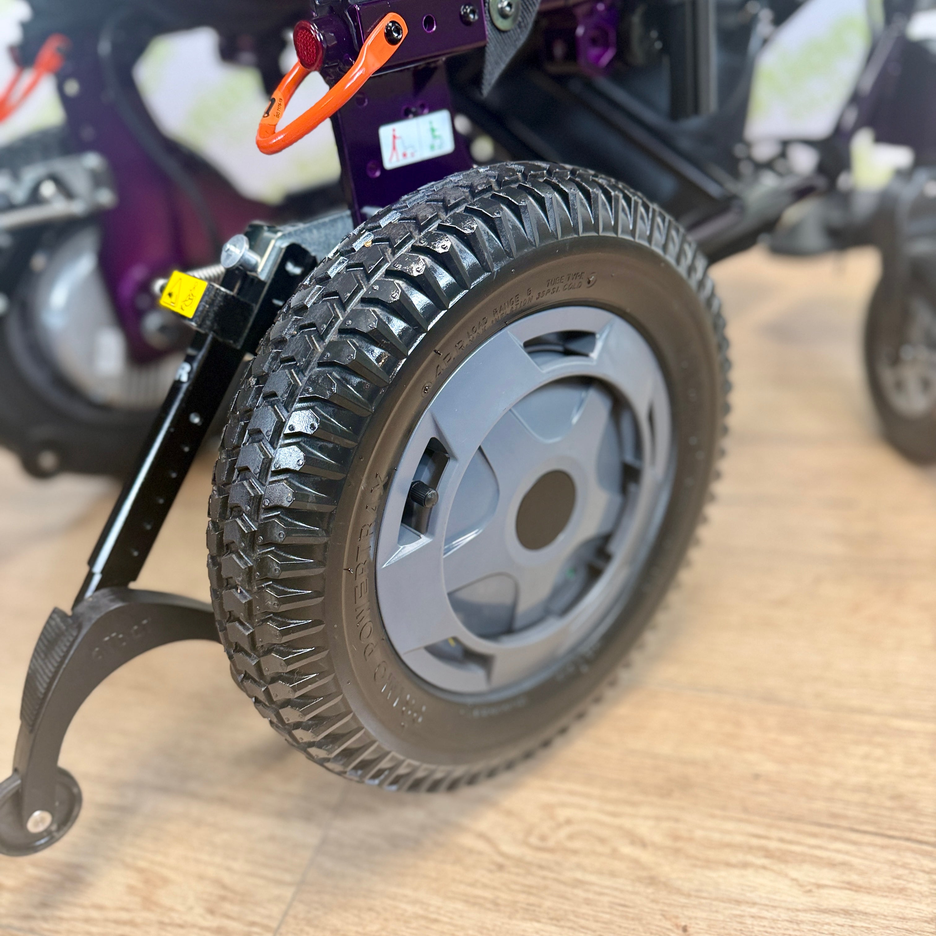 Invacare Esprit Action 4mph Foldable Powerchair