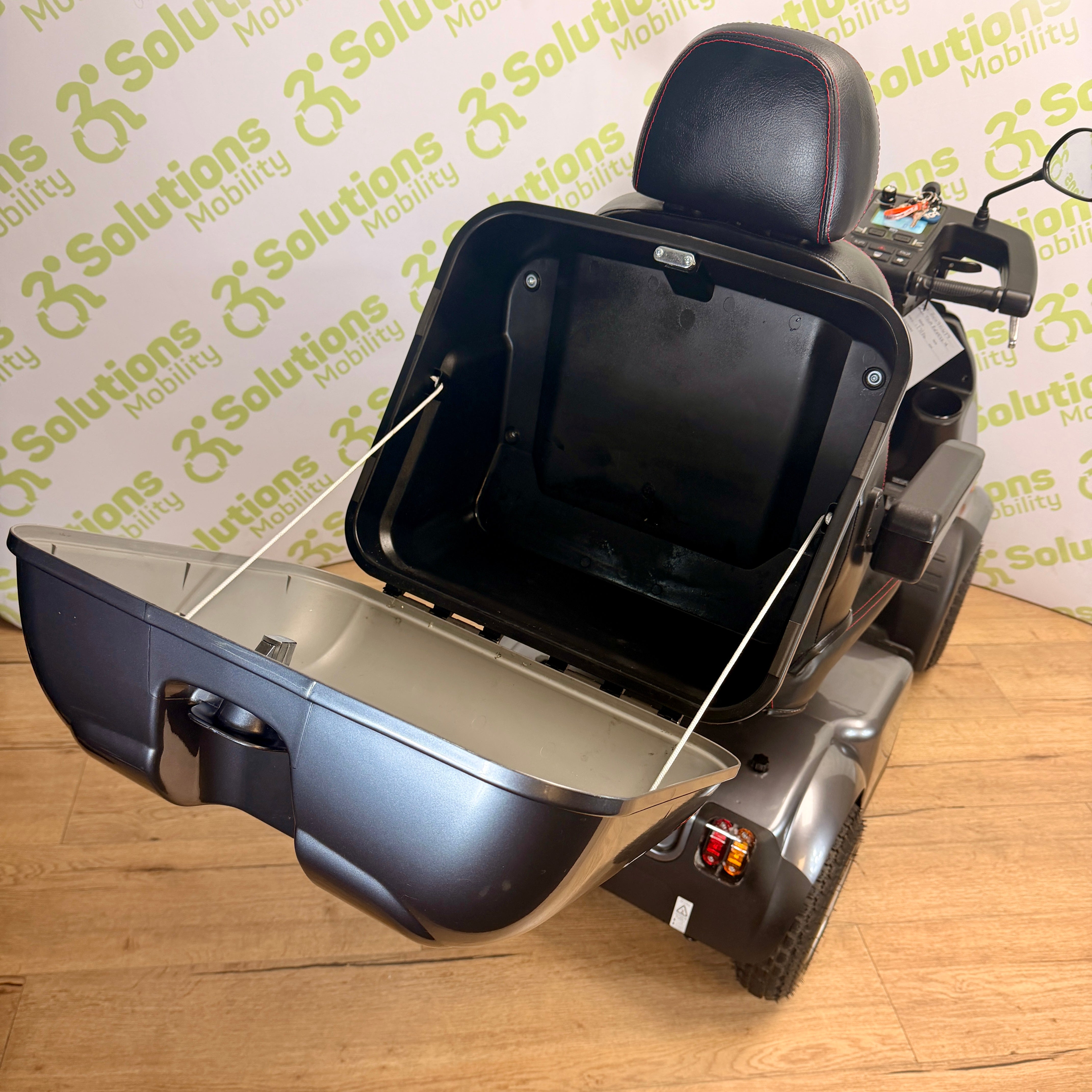 TGA Breeze 4 MIDI 8mph Electric Mobility Scooter