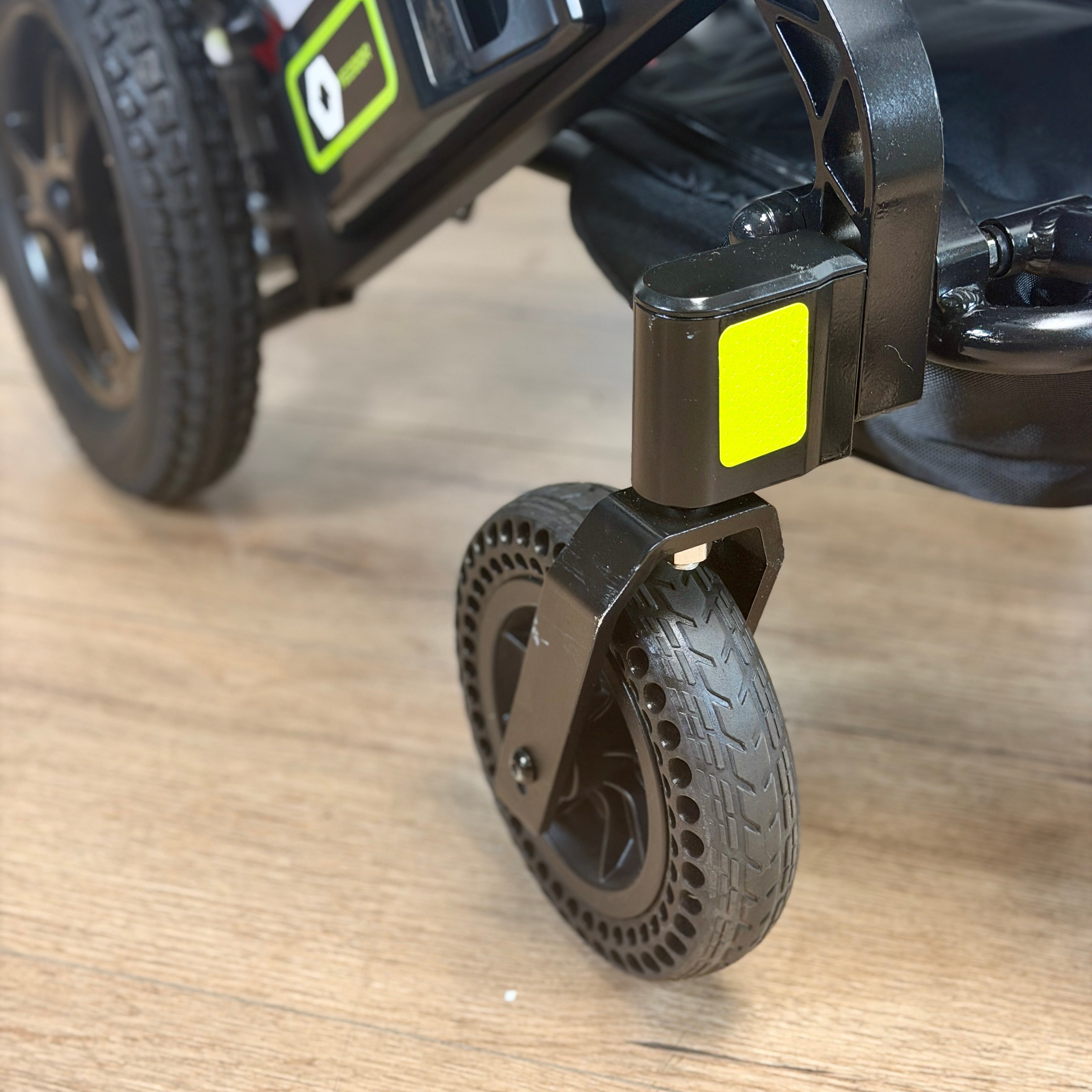 Ultra Comfort Elite 4mph Foldable Electric Reclining Wheelchair.