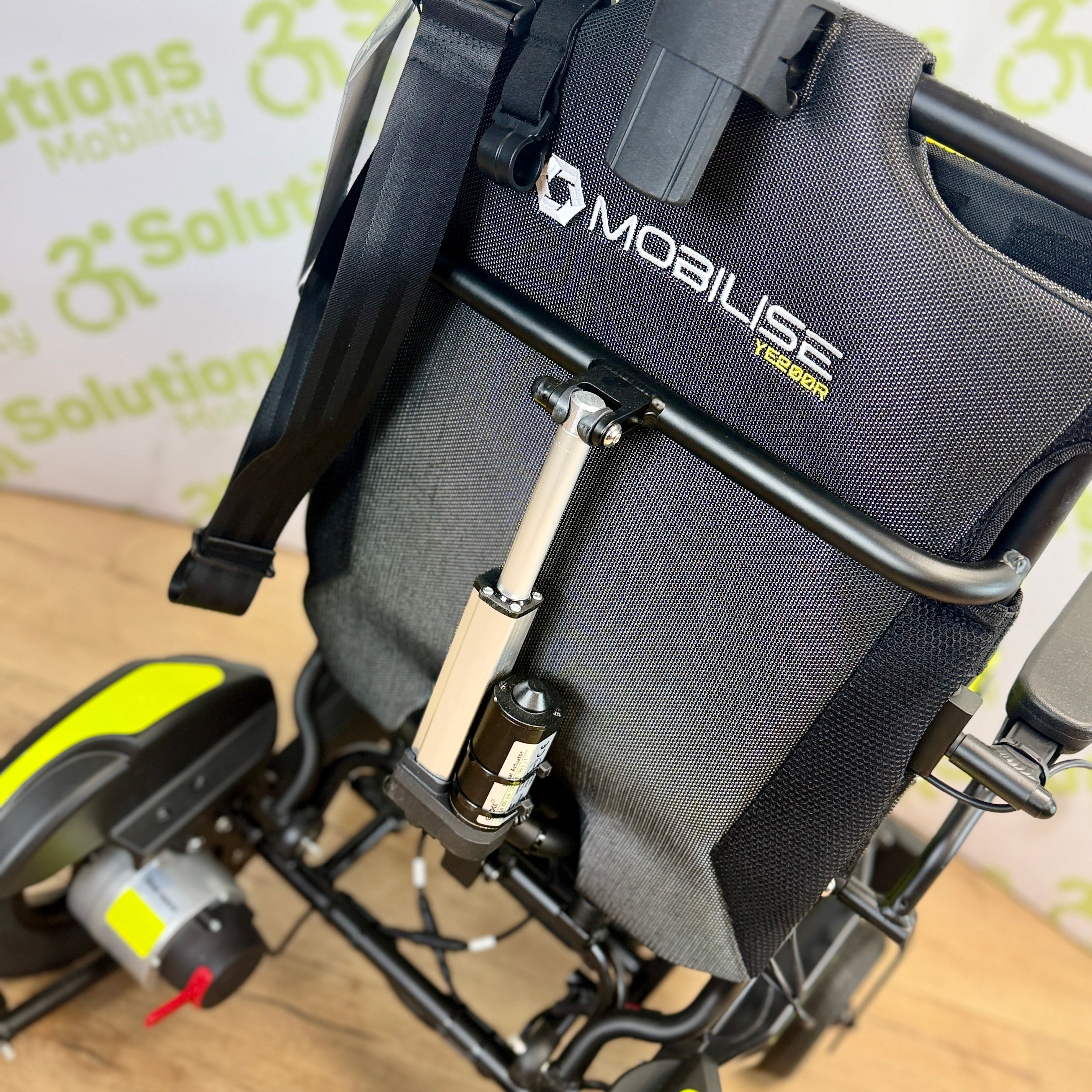 Ultra Comfort Elite 4mph Foldable Electric Reclining Wheelchair.