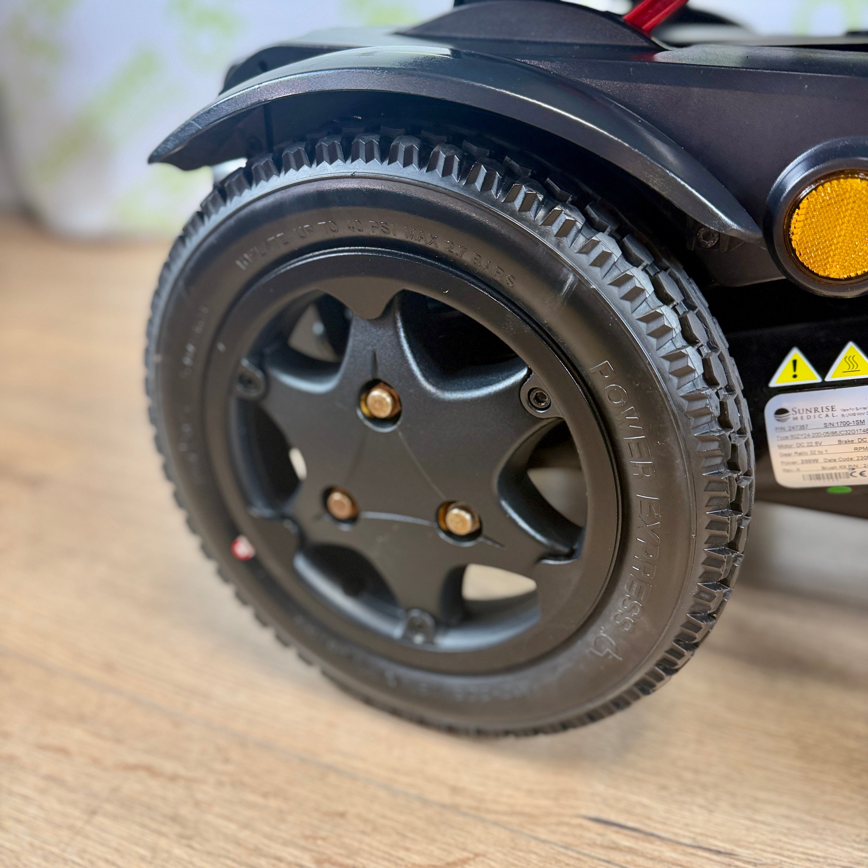 Quickie Q100R Powerchair - Narrow 4mph Rear Wheel Drive