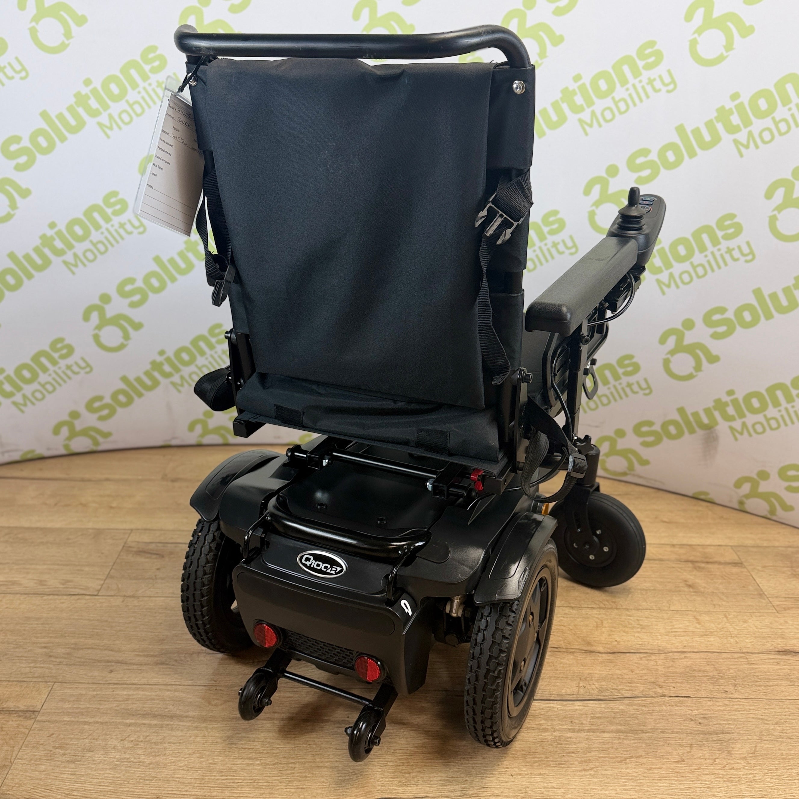 Quickie Q100R Powerchair - Narrow 4mph Rear Wheel Drive