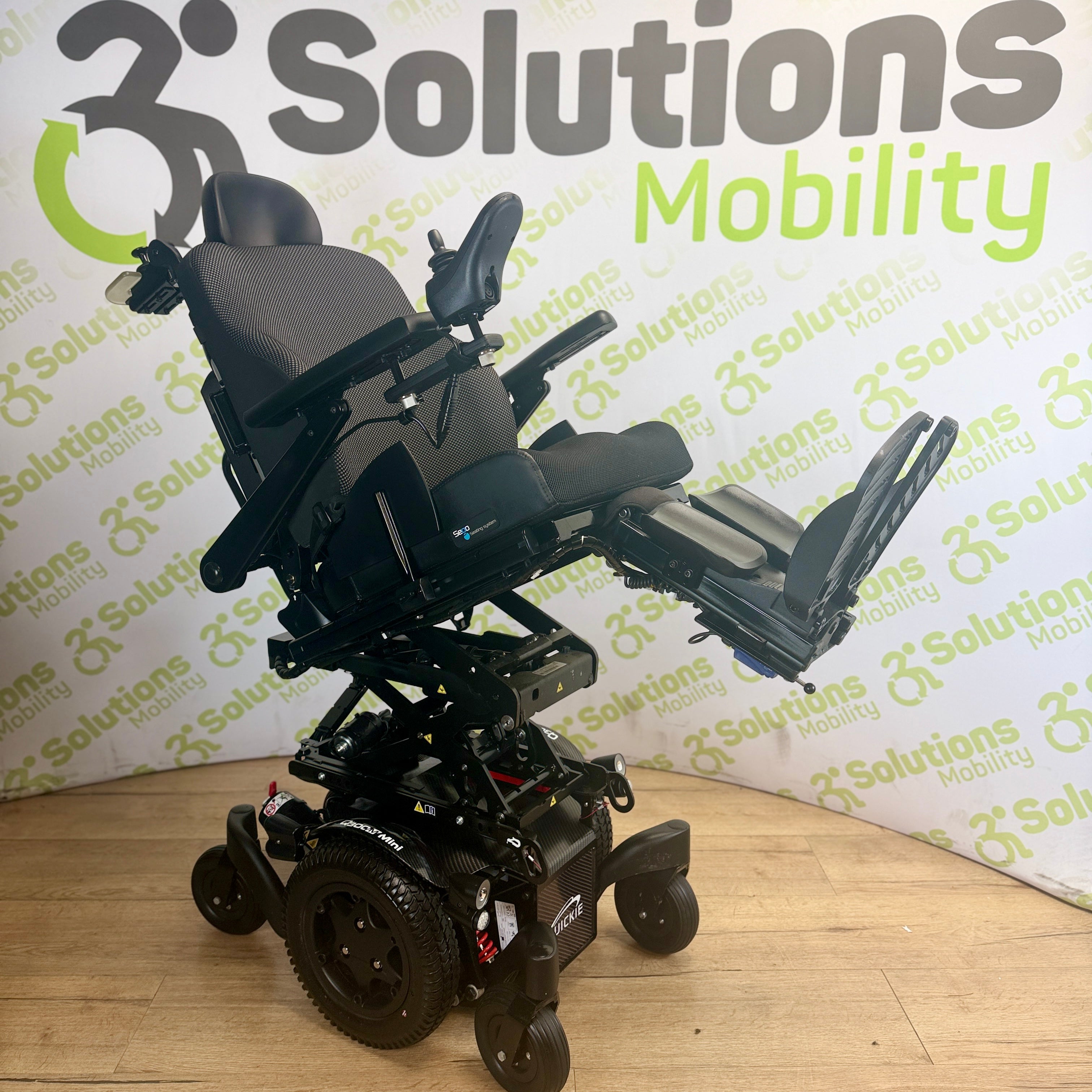 Quickie Q300M Mini MWD 6mph Powerchair Electric Rise Tilt Recline Footplate DUAL