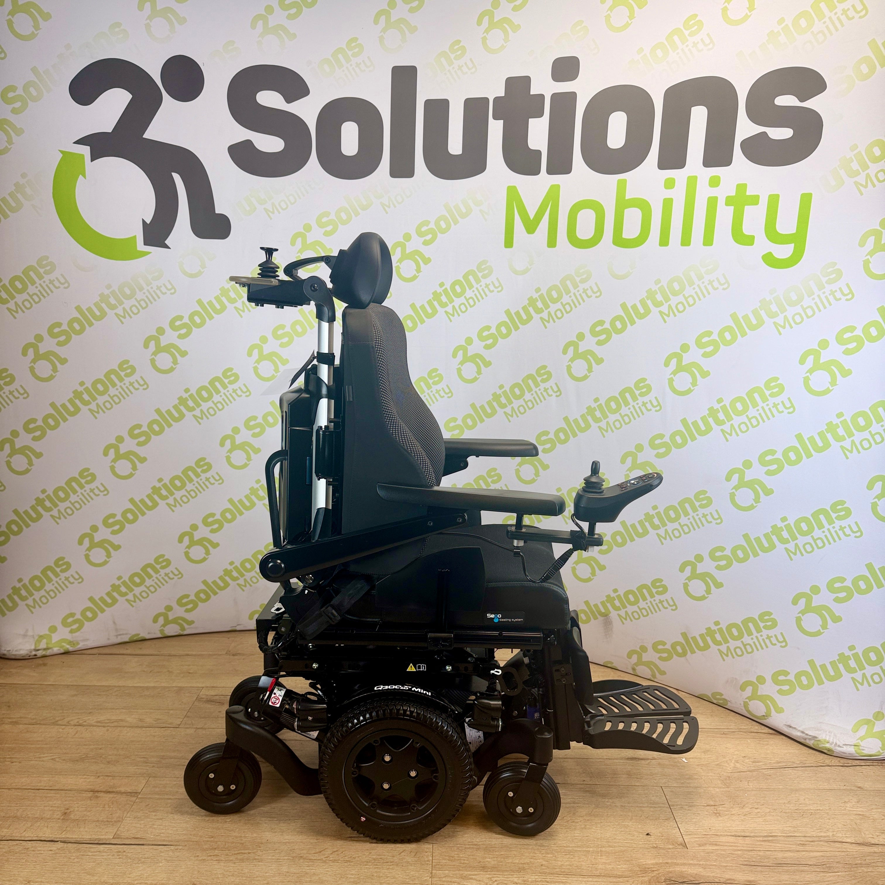 Quickie Q300M Mini MWD 6mph Powerchair Electric Rise Tilt Recline Footplate DUAL