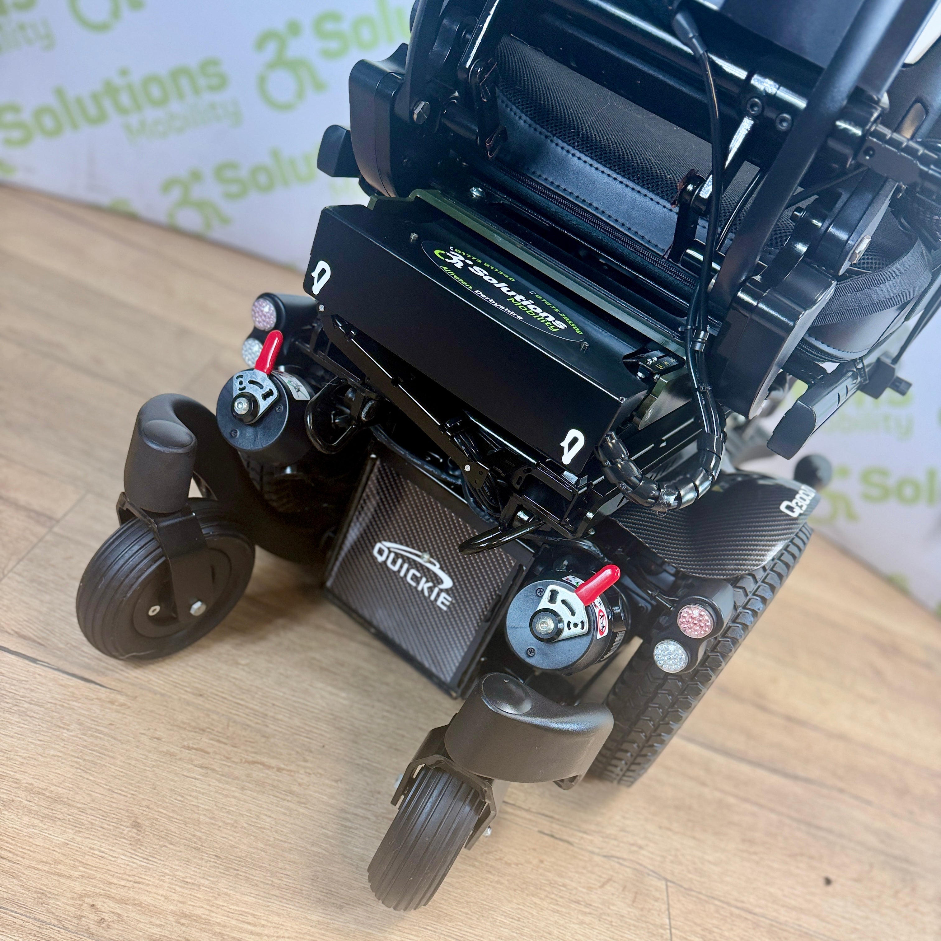 Quickie Q300M Mini MWD 6mph Powerchair Electric Rise Tilt Recline Footplate DUAL