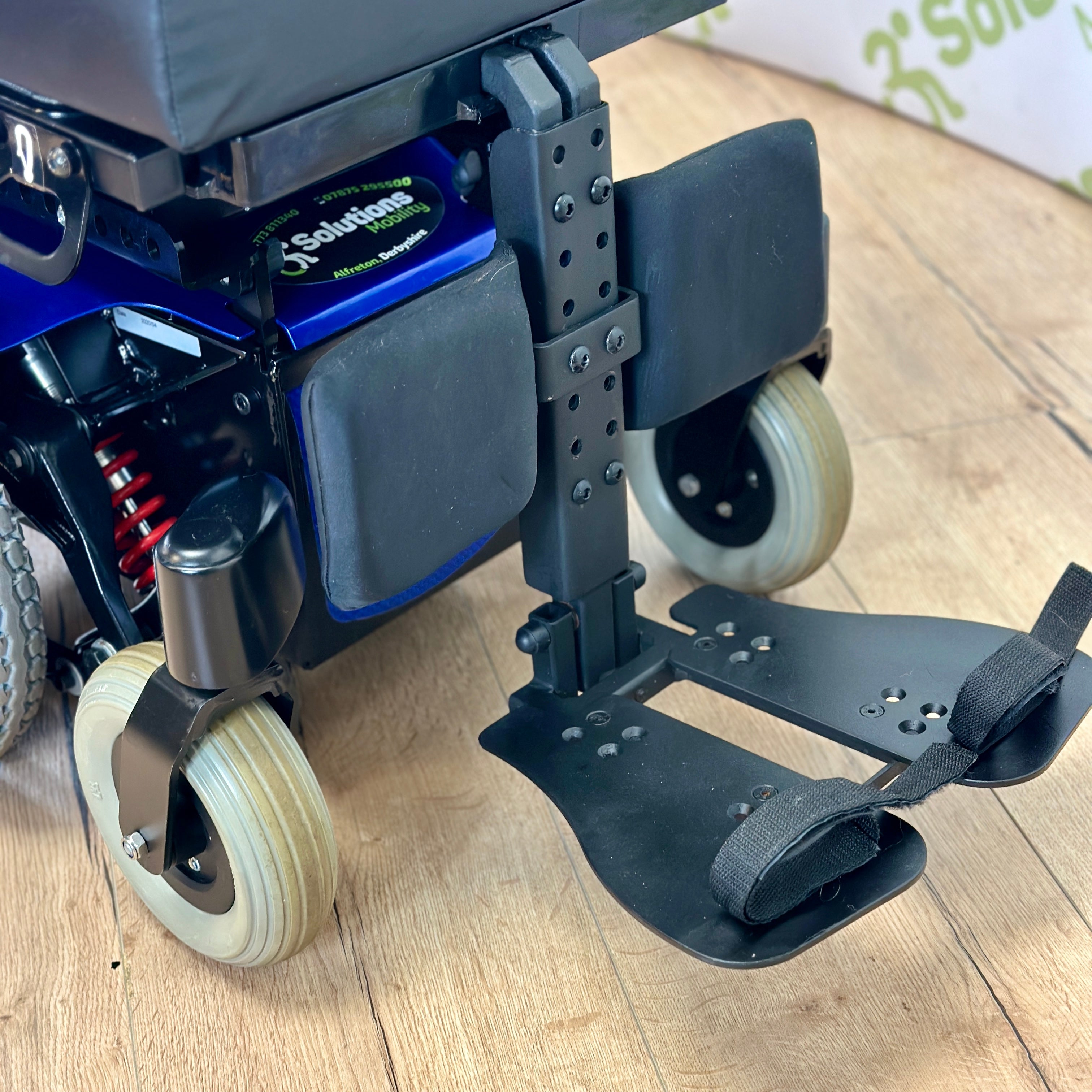 Quickie Salsa M2 Mini 4mph Powerchair - Narrow Mid Wheel Drive Electric Tilt and Recline Swingaway Legrests Adjustable Suspension