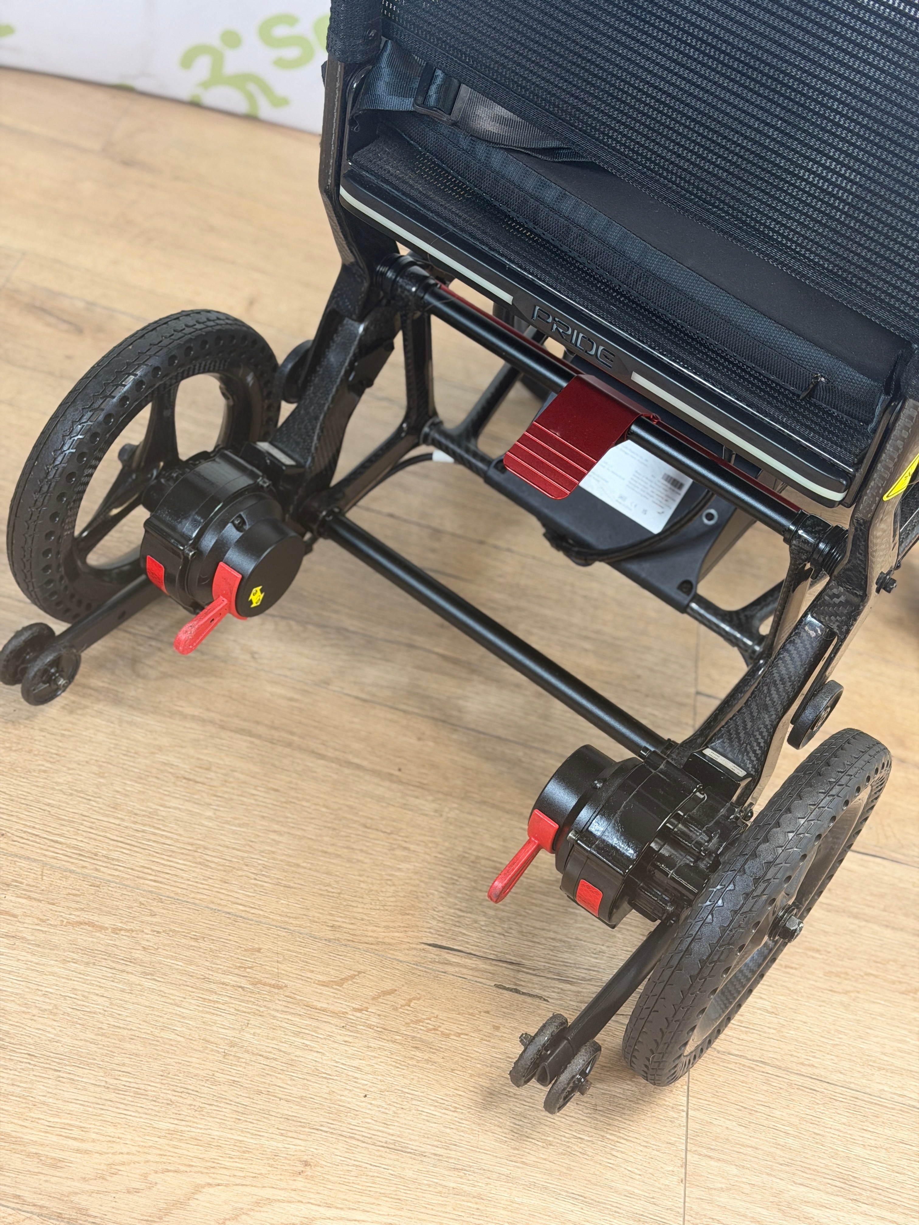 Pride Jazzy Carbon Ultra 4mph Folding Transportable Electric 10AH Lithium Battery Powerchair