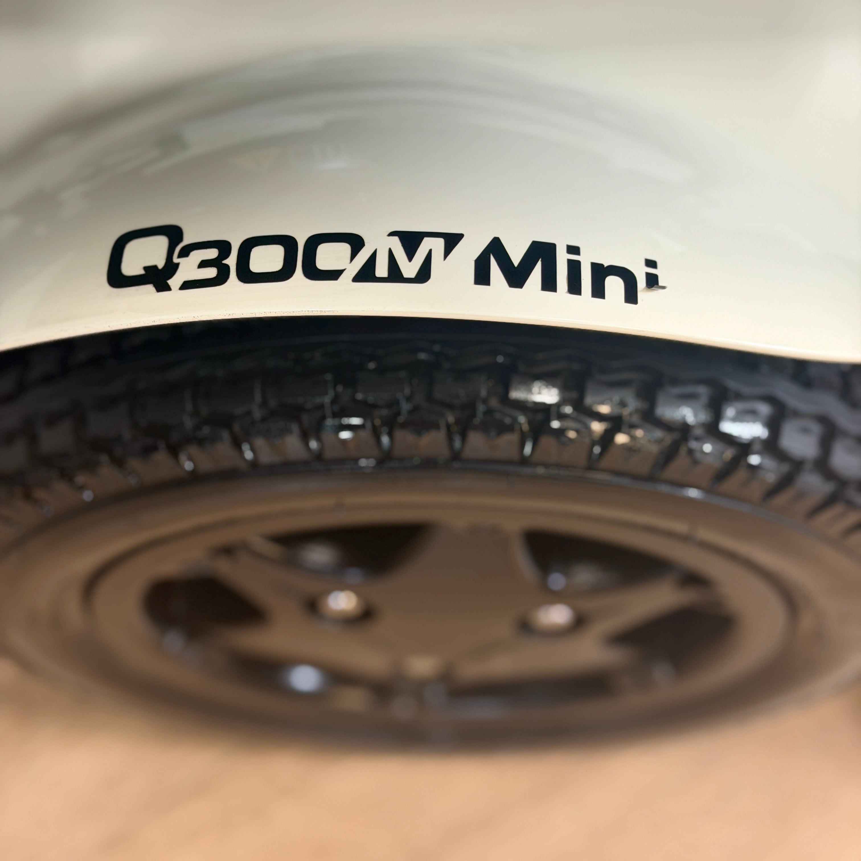 Quickie Q300M Mini MWD 4mph Powerchair Electric Rise and Tilt 12 Month warranty